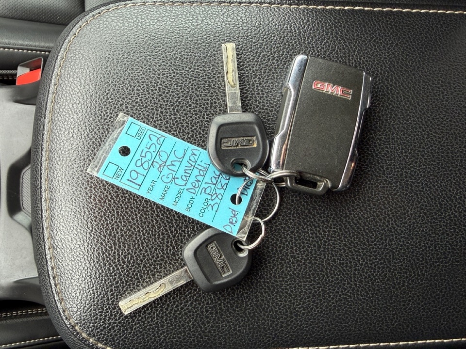 2020 GMC Canyon 4WD Crew Cab Short Box All Terrain - Clo, 38867, Photo