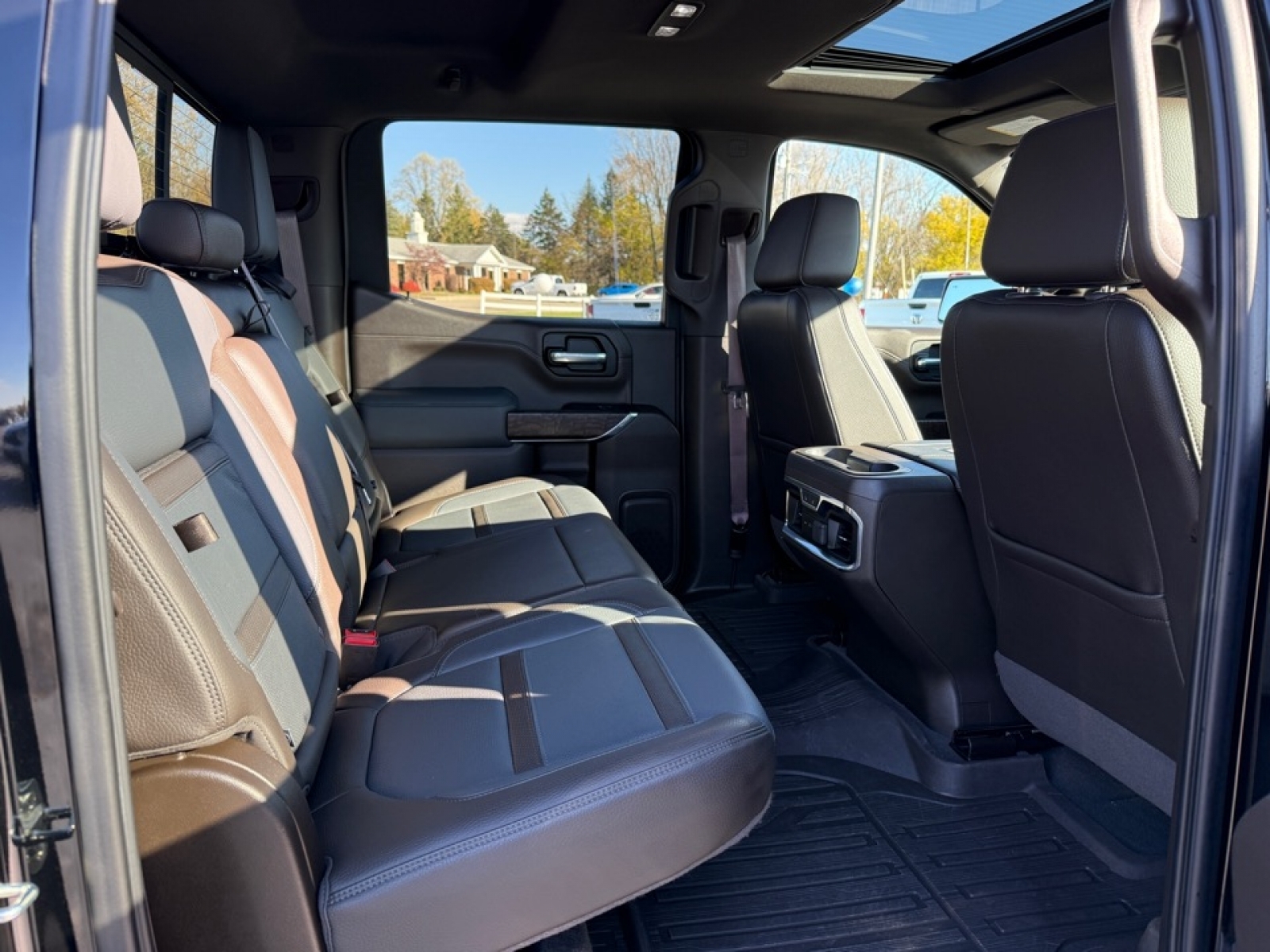 2020 GMC Sierra 1500 4WD Crew Cab Short Box Denali, 39187, Photo