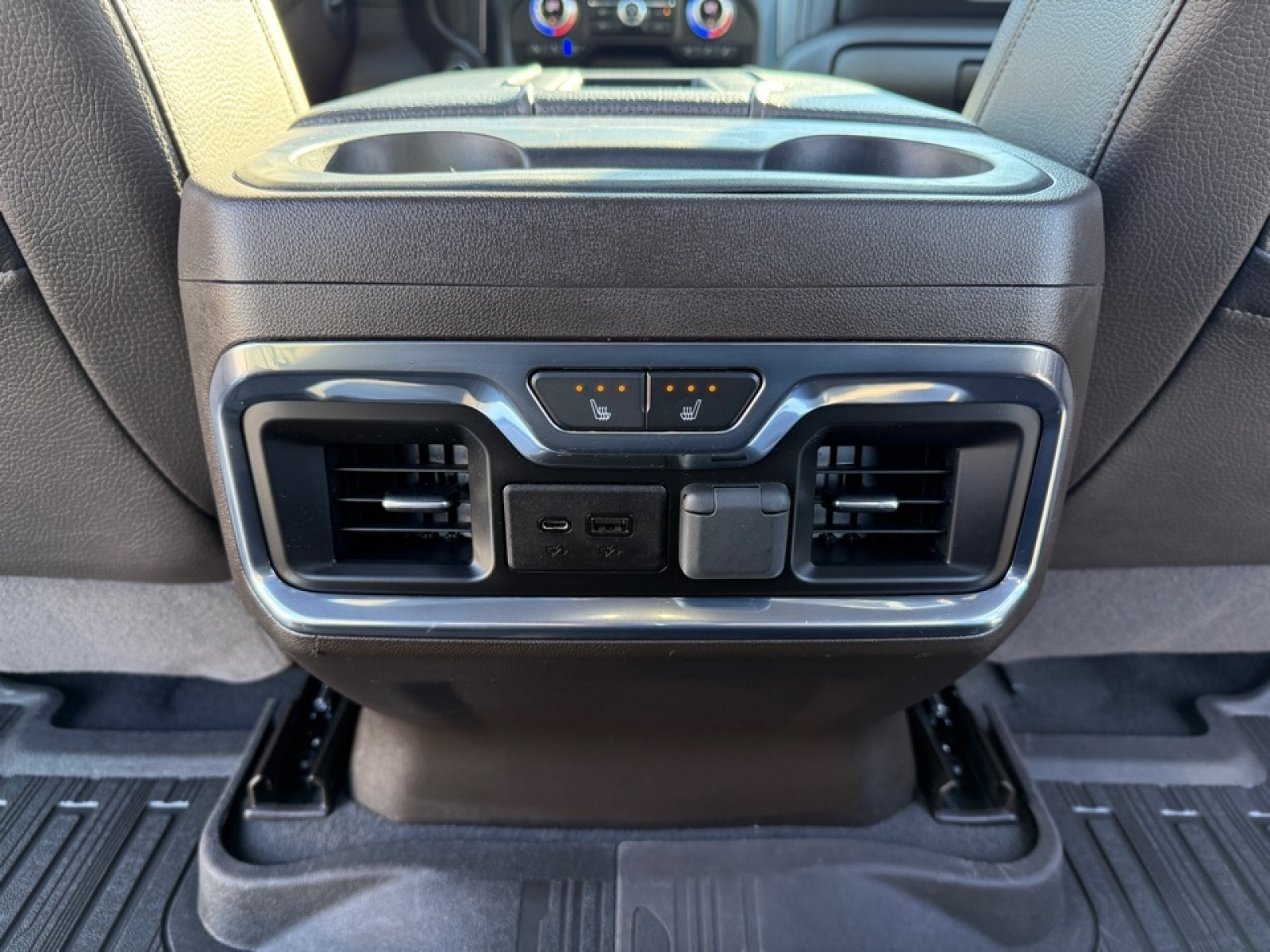 2020 GMC Sierra 1500 4WD Crew Cab Short Box Denali, 39187, Photo