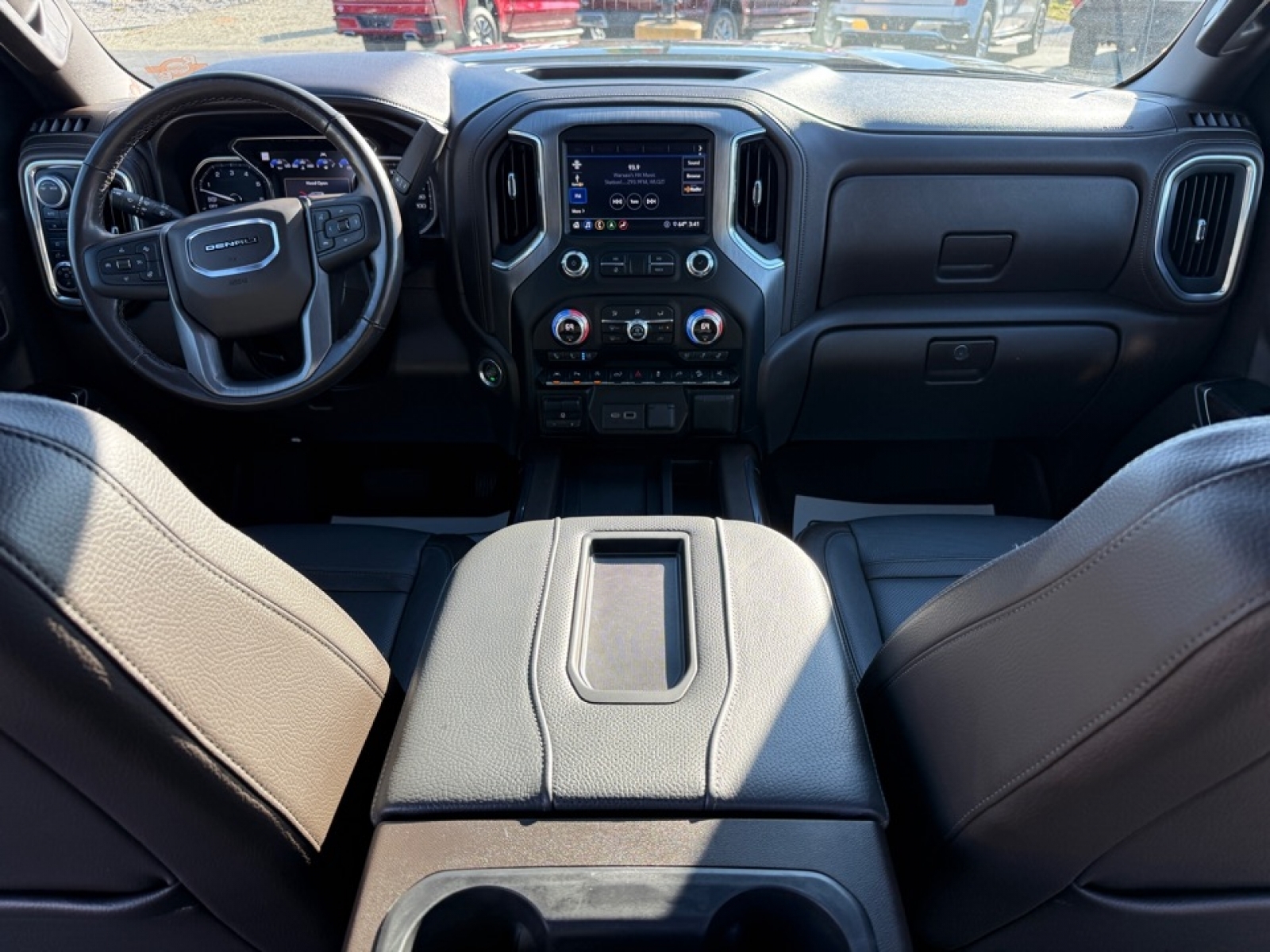 2020 GMC Sierra 1500 4WD Crew Cab Short Box Denali, 39187, Photo