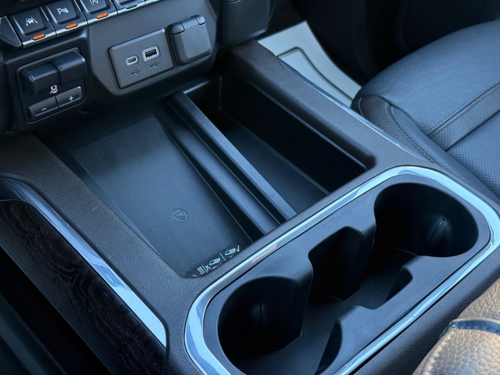 2020 GMC Sierra 1500 4WD Crew Cab Short Box Denali, 39187, Photo