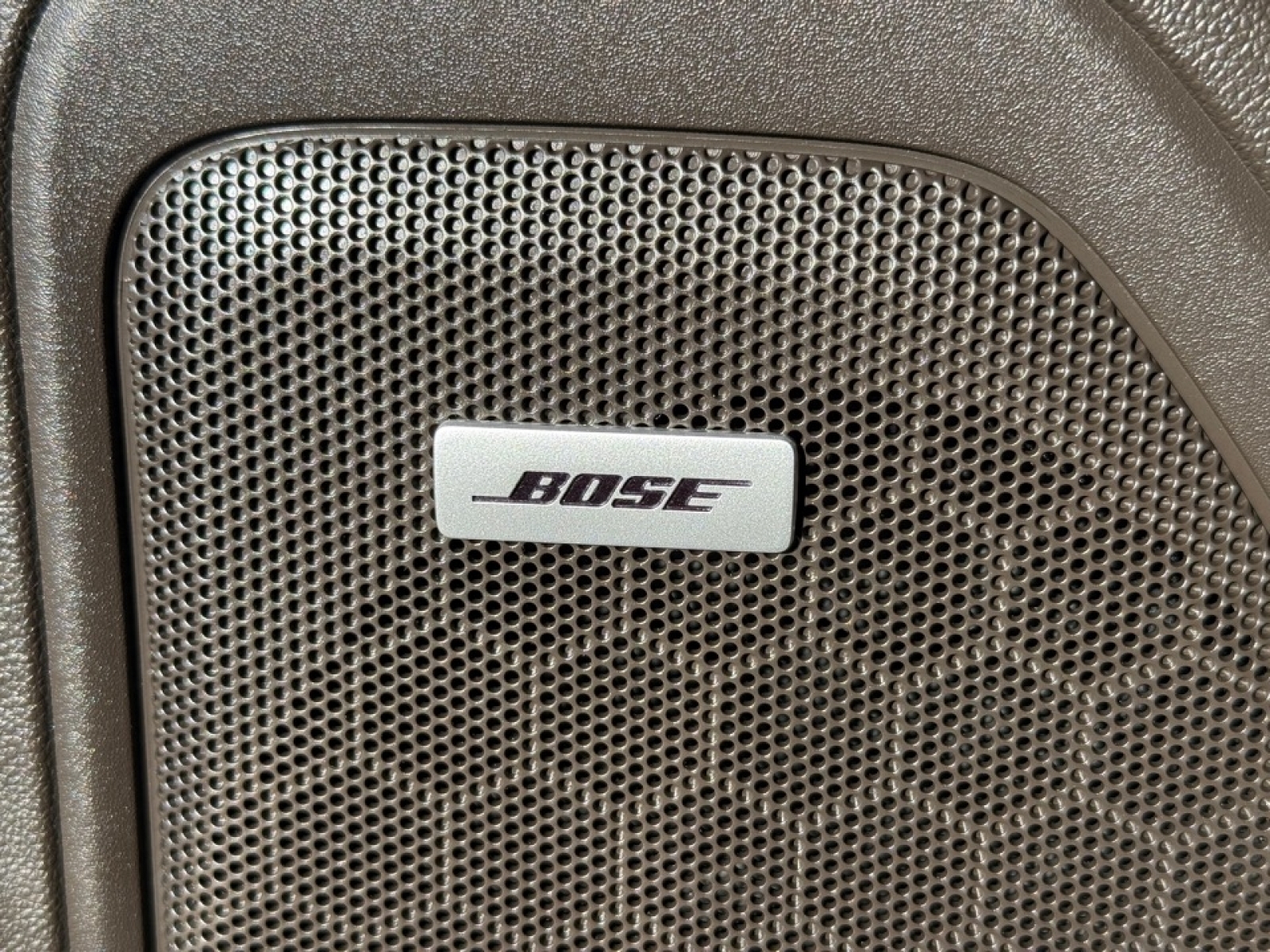 2020 GMC Sierra 1500 4WD Crew Cab Short Box Denali, 39187, Photo