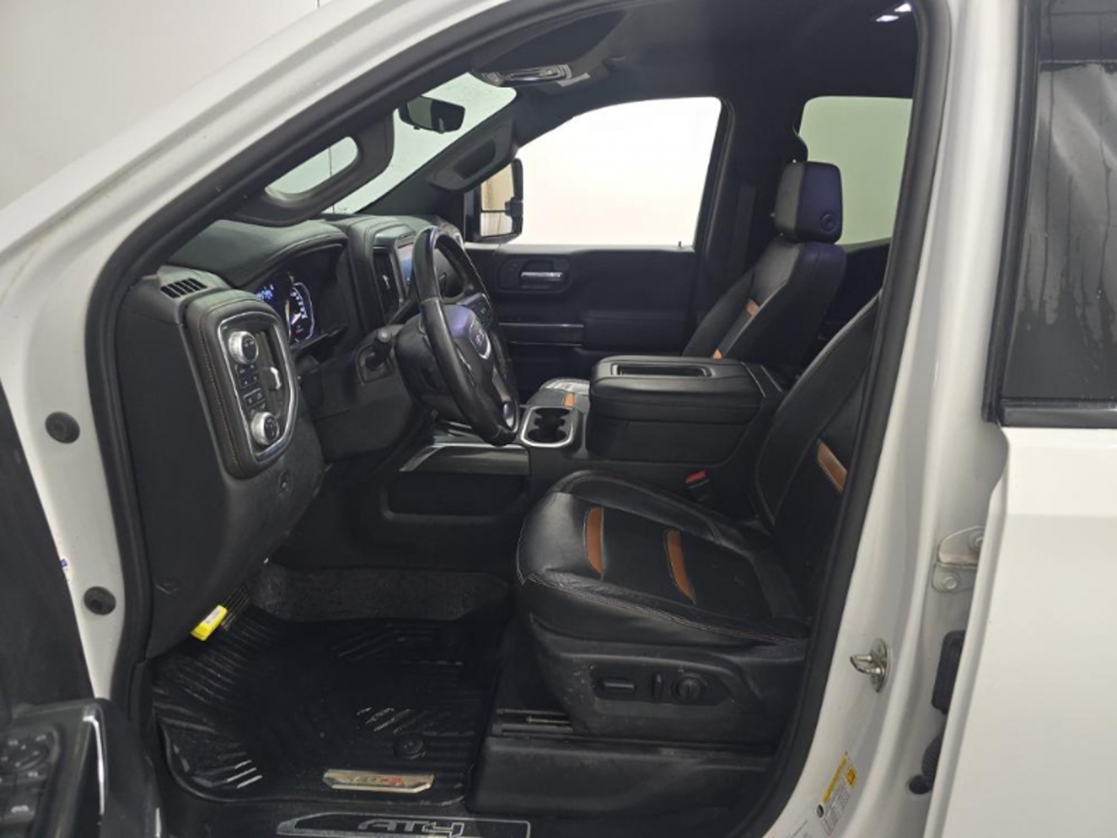 2020 GMC Sierra 1500 AT4, 39875, Photo