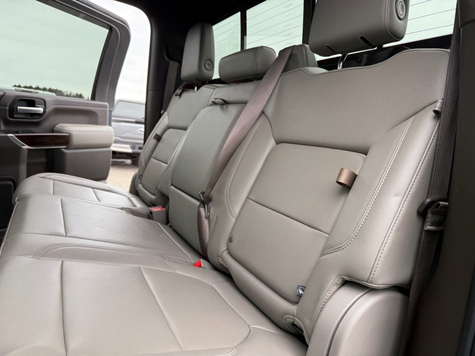 2020 GMC Sierra 2500HD 4WD Crew Cab Standard Bed SLT, 39209, Photo