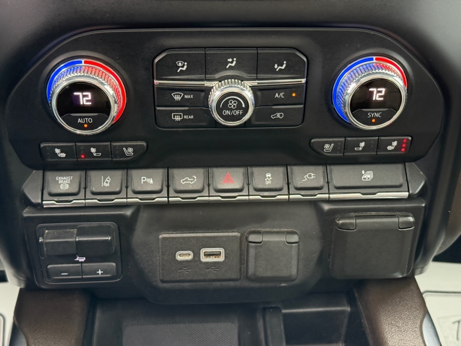 2020 GMC Sierra 2500HD 4WD Crew Cab Standard Bed SLT, 39209, Photo