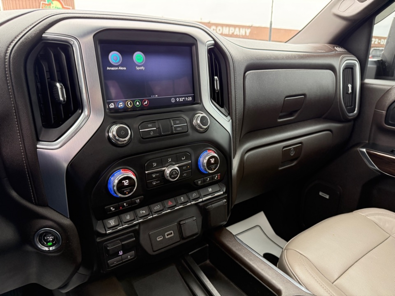 2020 GMC Sierra 2500HD 4WD Crew Cab Standard Bed SLT, 39209, Photo