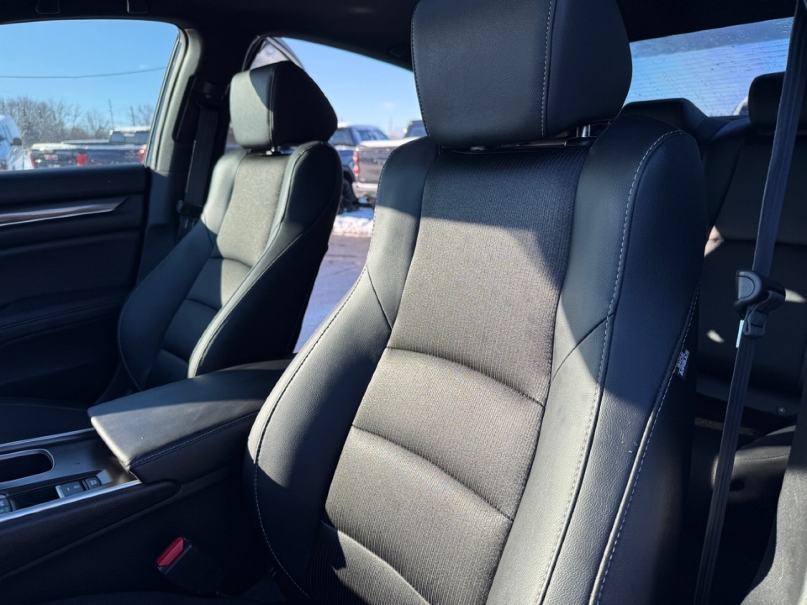 2020 Honda Accord Sport, 39247, Photo