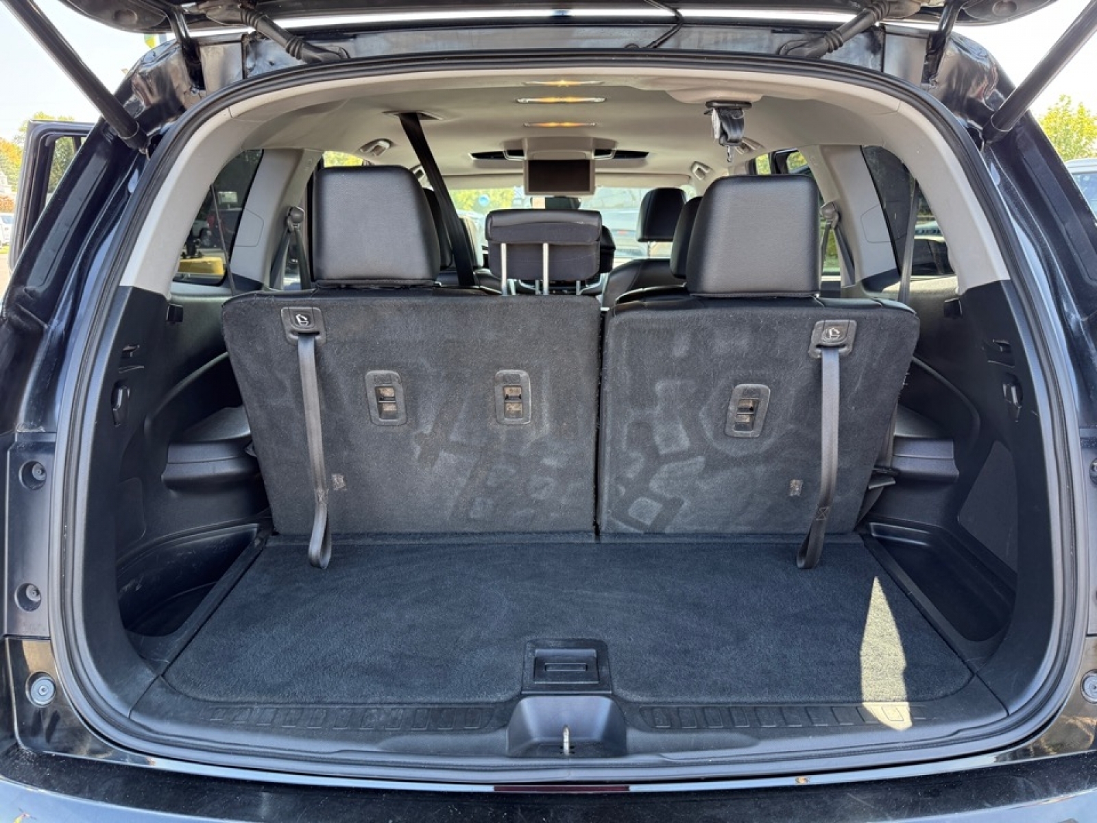 2020 Honda Pilot Touring photo 19
