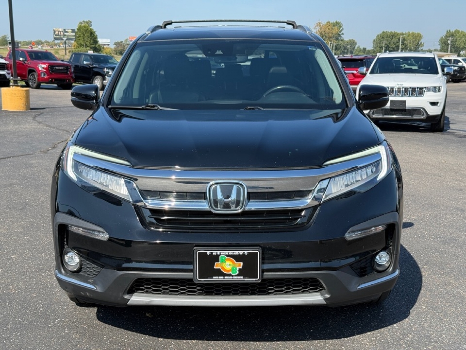 2020 Honda Pilot Touring photo 2