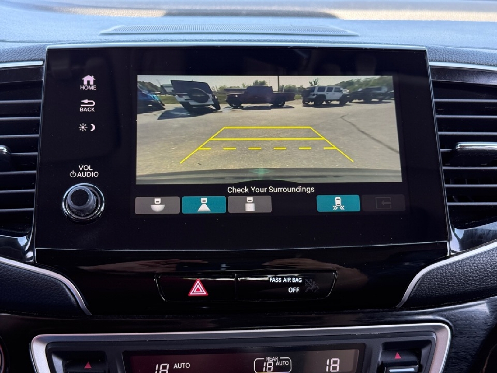 2020 Honda Pilot Touring photo 33