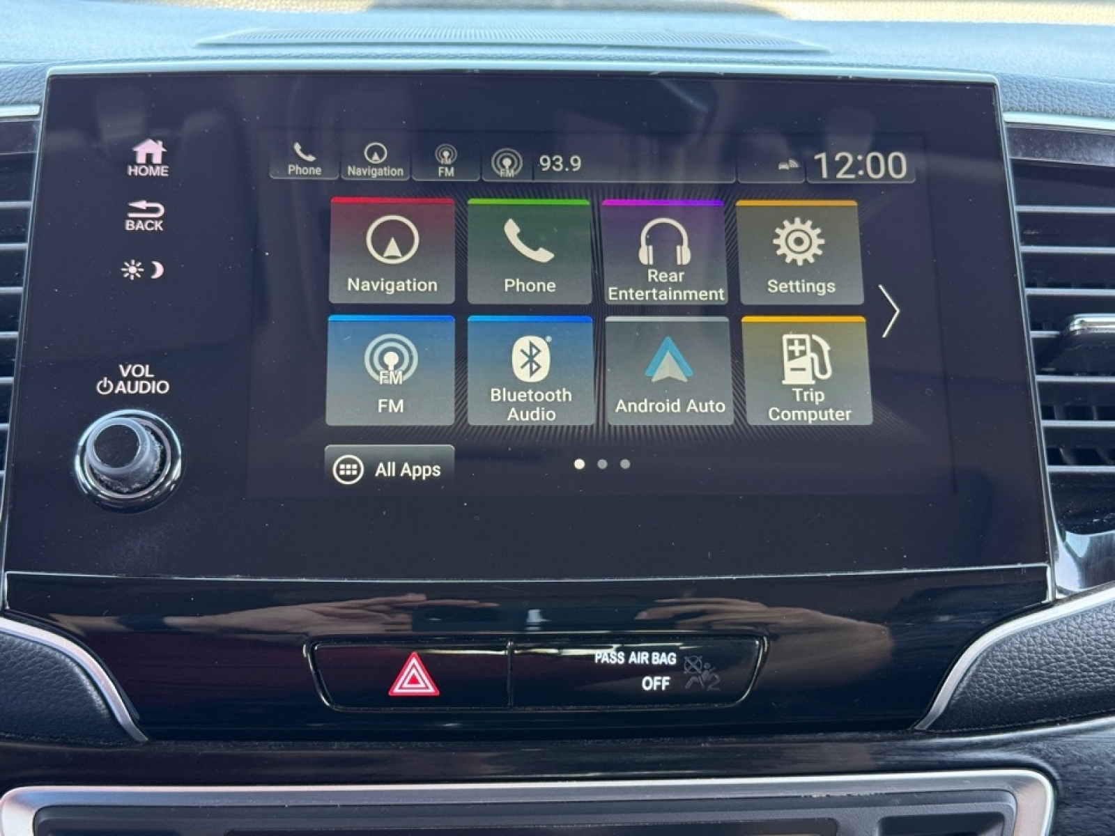 2020 Honda Pilot Touring photo 35