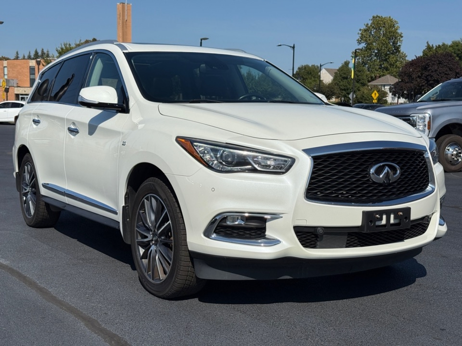 2020 INFINITI QX60 PURE AWD, 38957, Photo