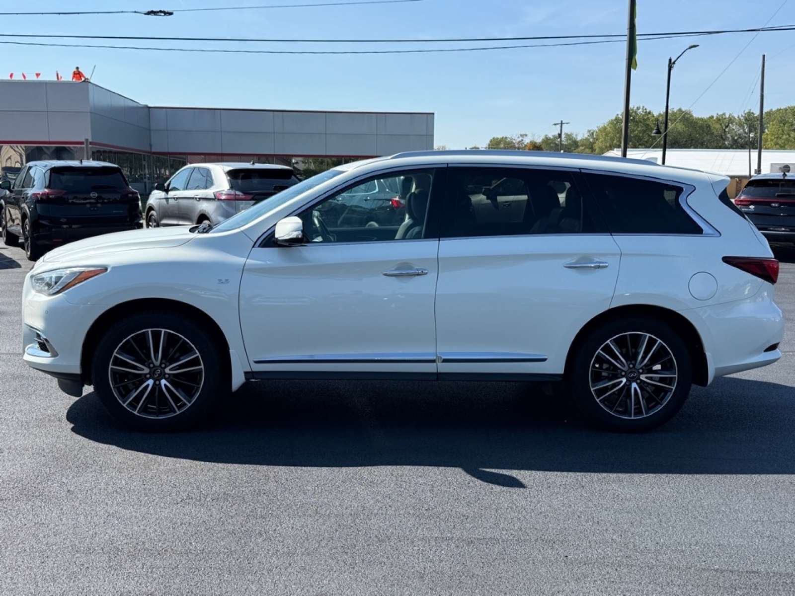 2020 Infiniti QX60 Pure AWD photo 4