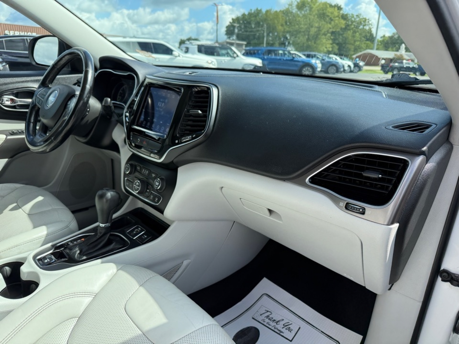 2020 Jeep Cherokee Limited photo 12