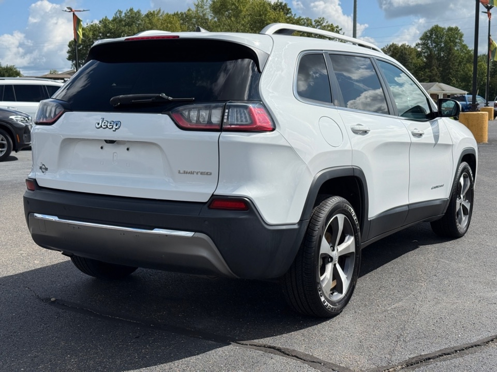 2020 Jeep Cherokee Limited photo 8