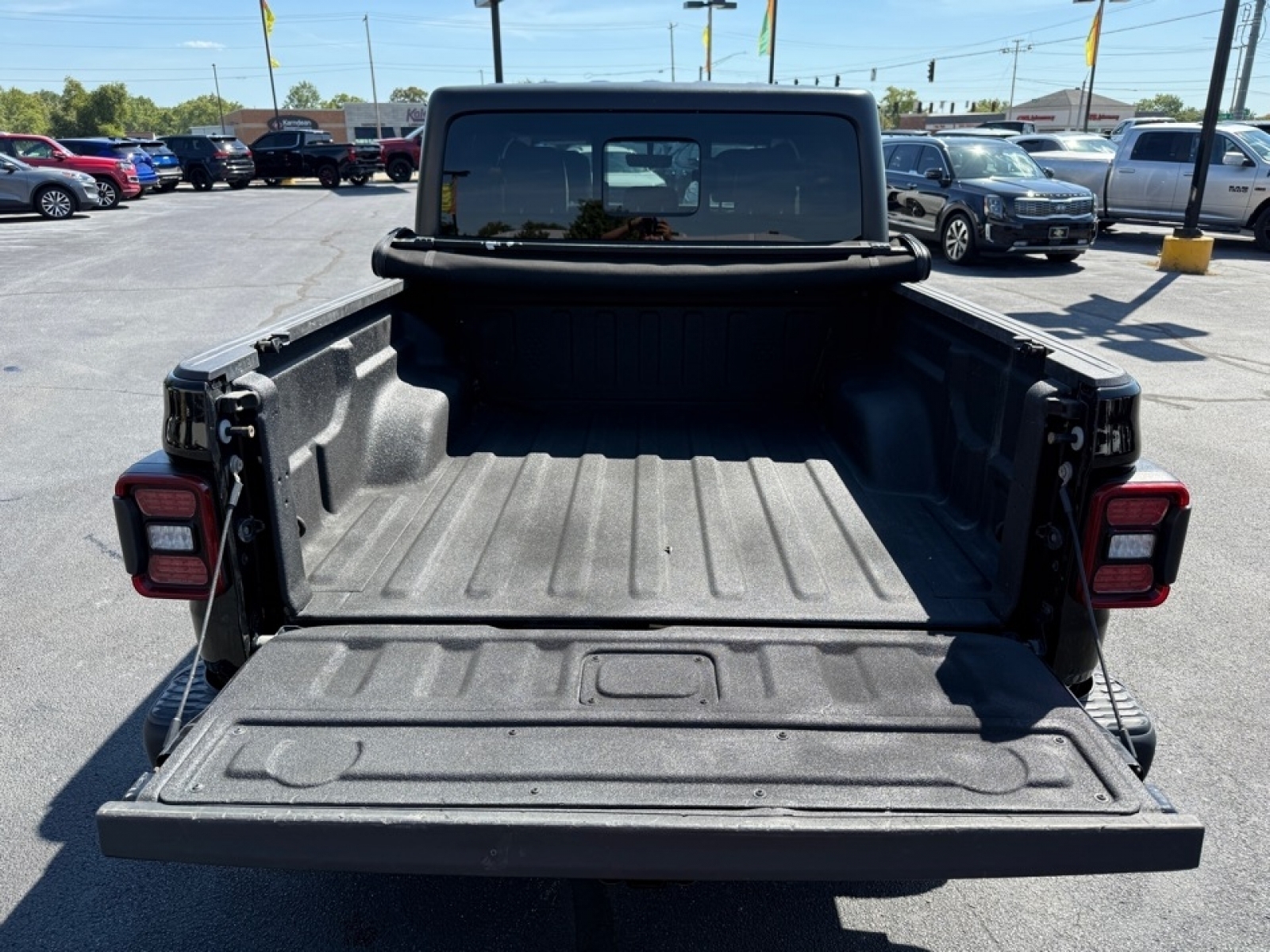 2020 Jeep Gladiator Rubicon, 38775, Photo