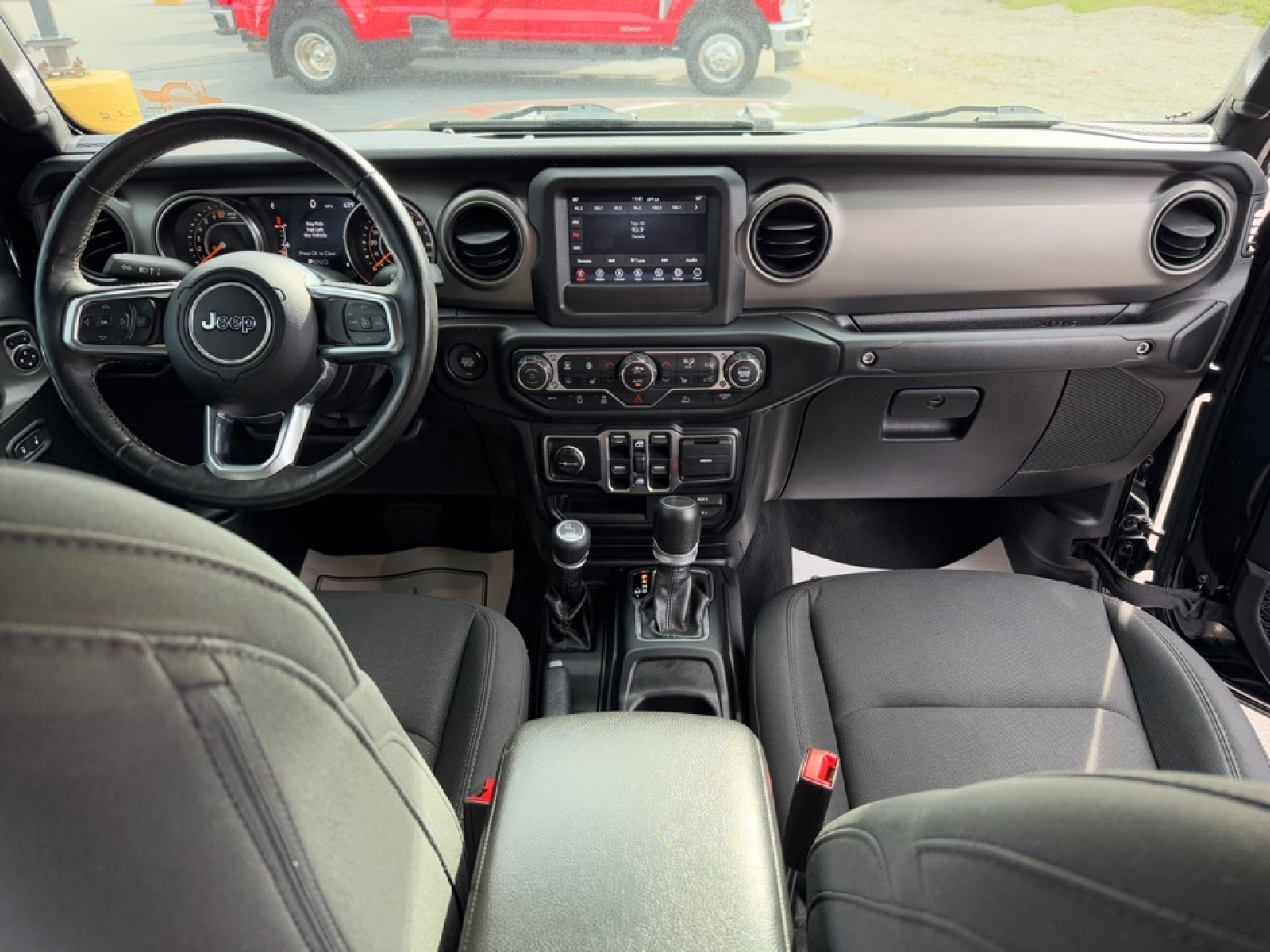 2020 Jeep Gladiator Sport S 4X4, 38974, Photo