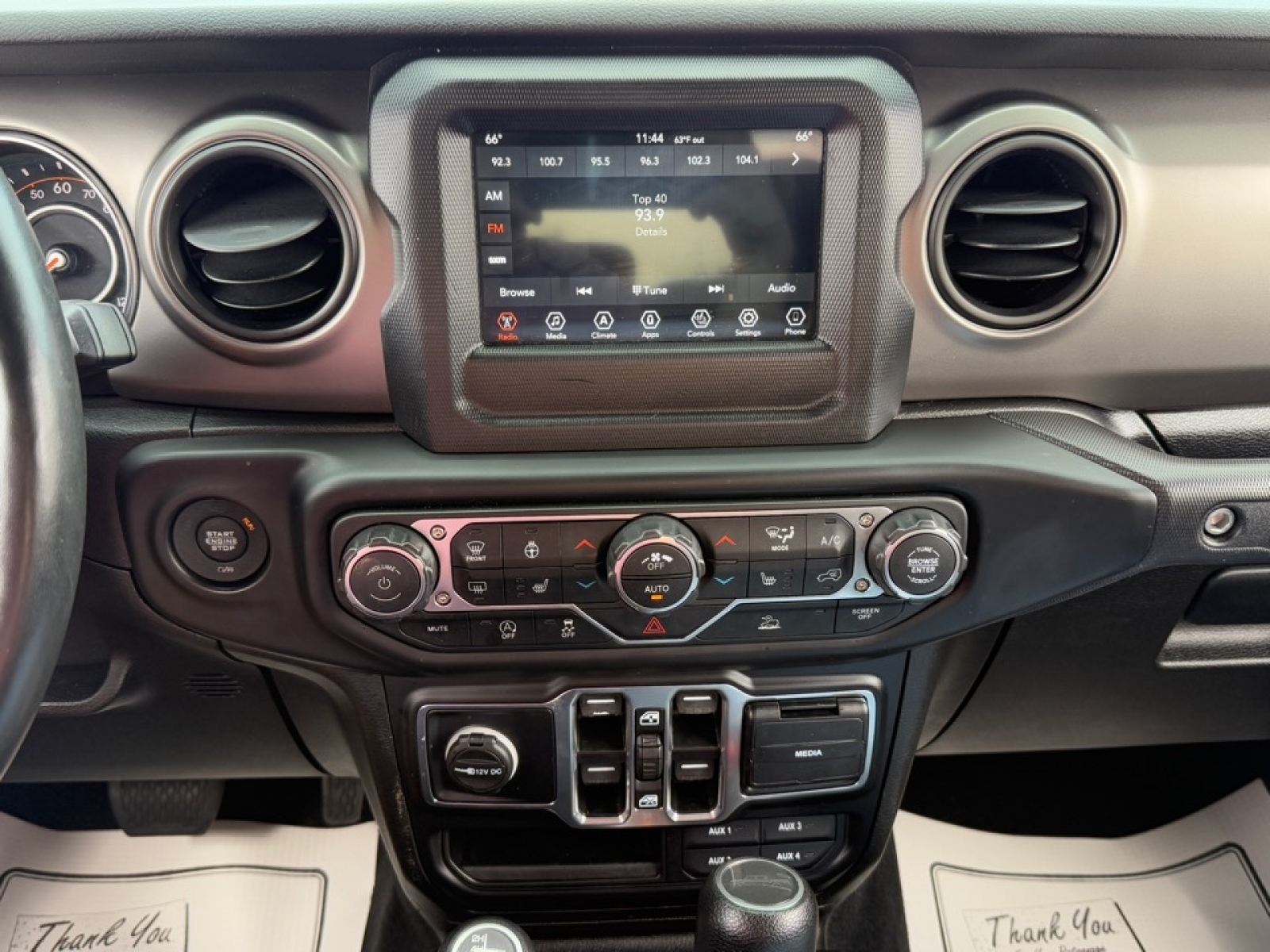 2020 Jeep Gladiator Sport S 4X4, 38974, Photo