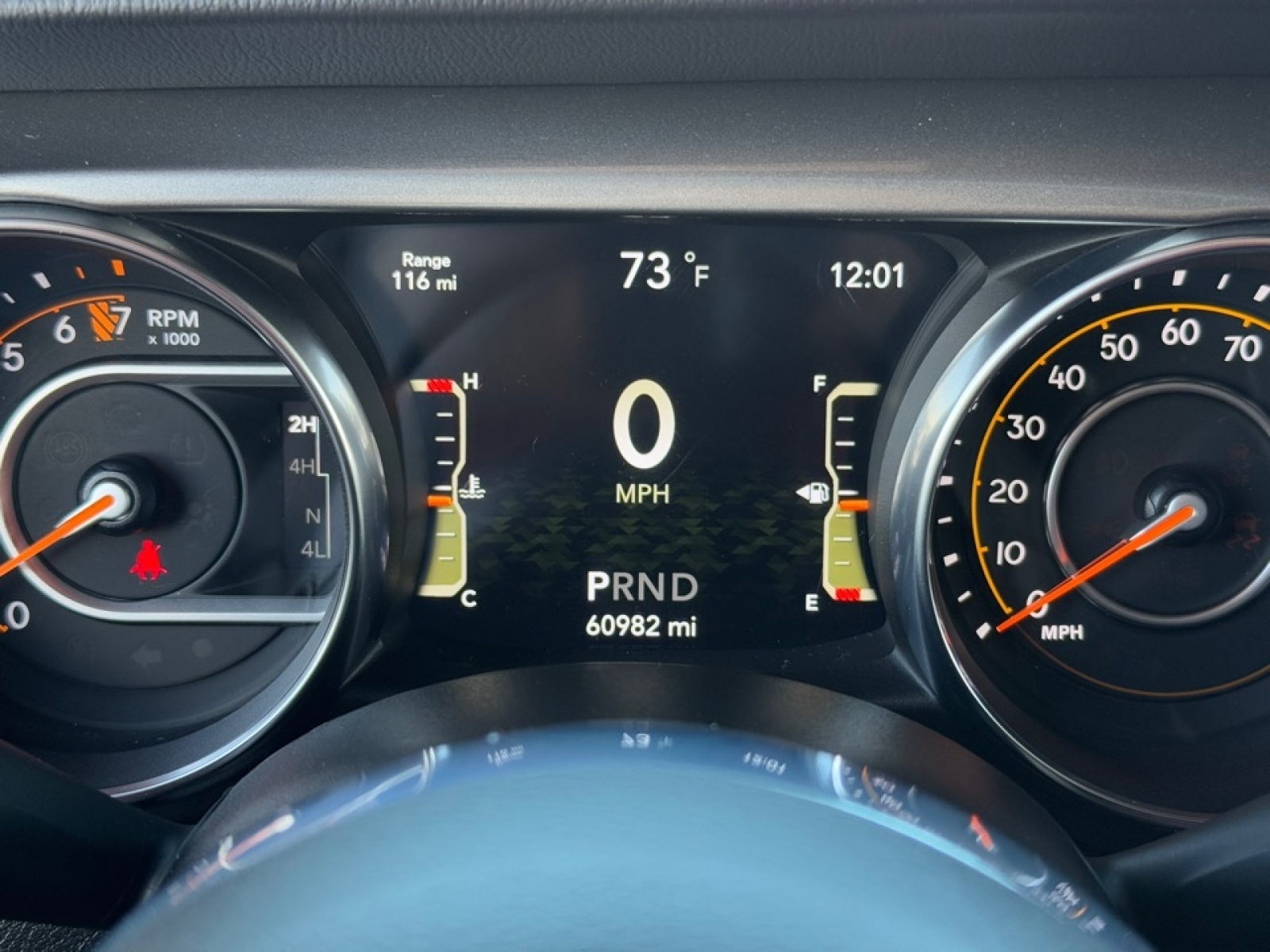 2020 Jeep Wrangler Unlimited Sahara, 38975, Photo