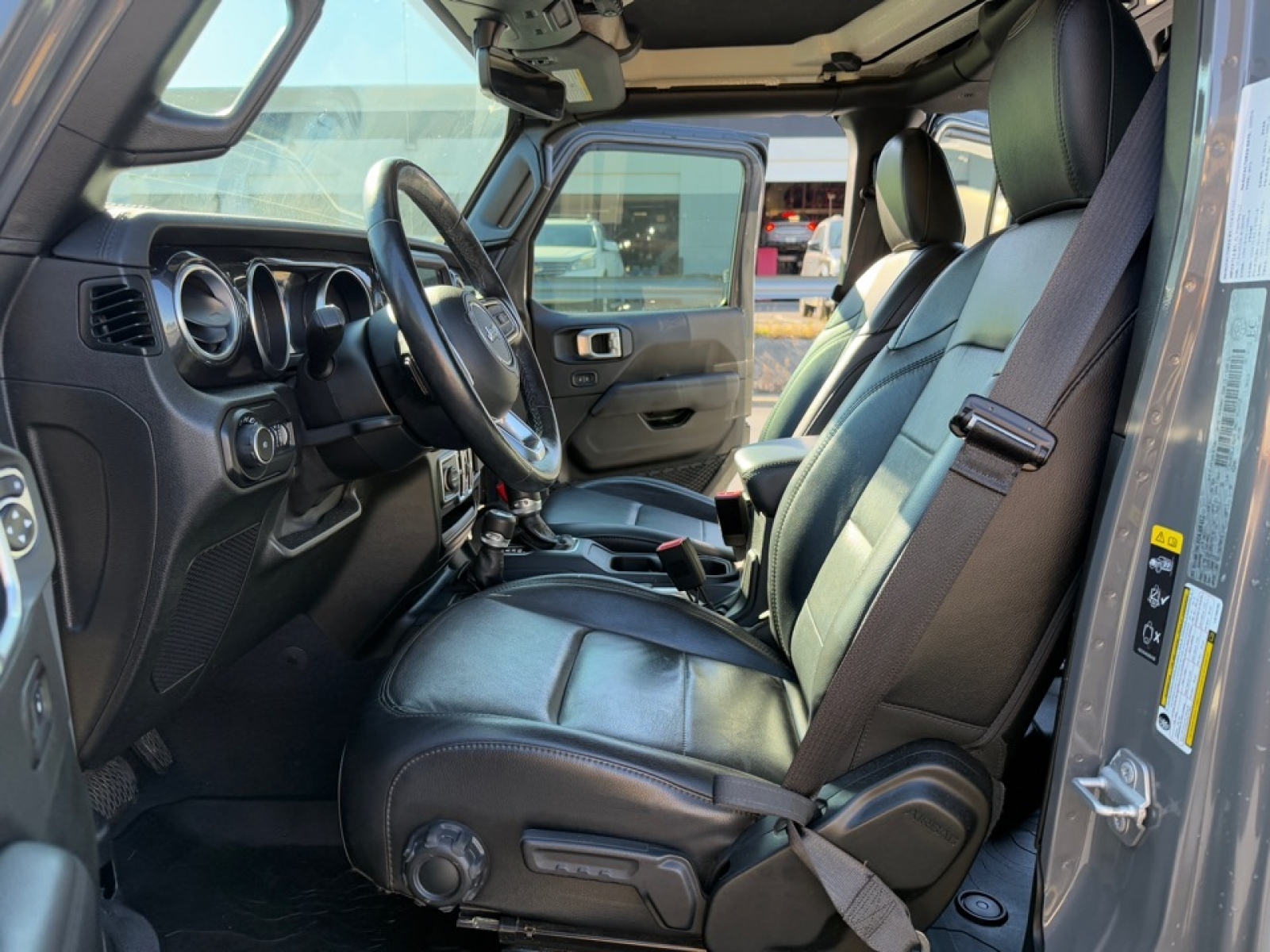 2020 Jeep Wrangler Unlimited Sahara Altitude, 39028, Photo