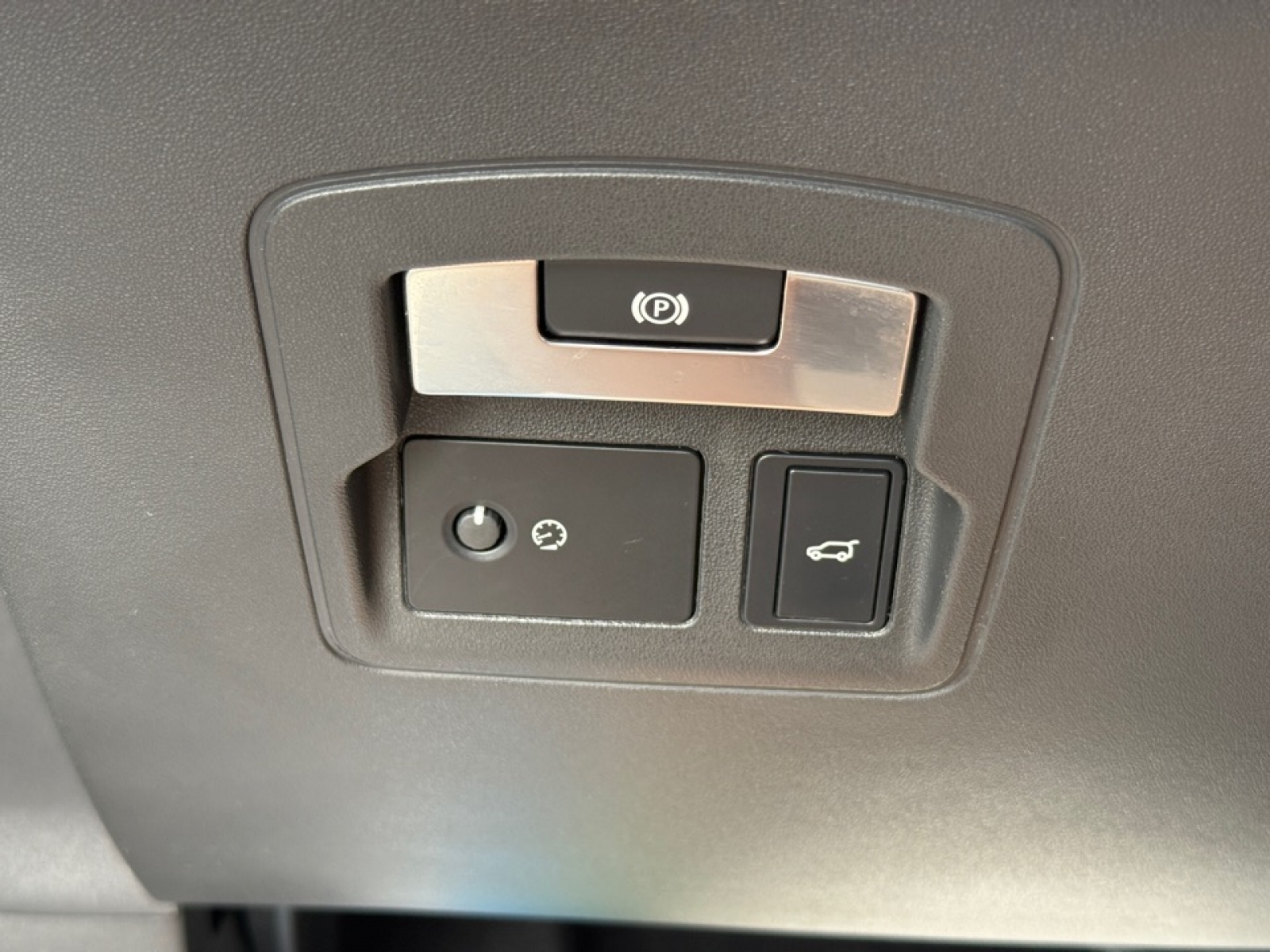 2020 Land Rover Range Rover Velar P250 S, 39662, Photo