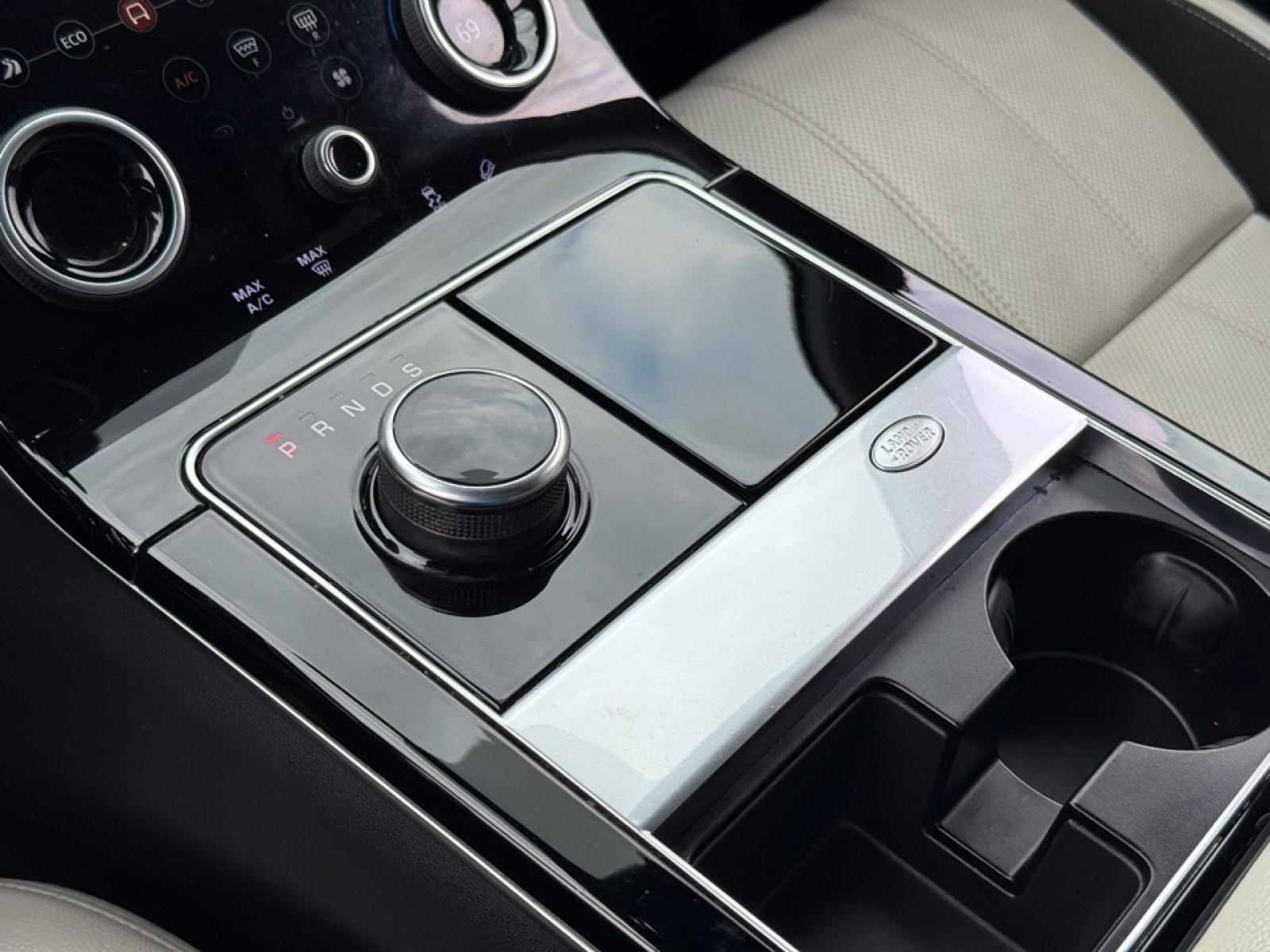 2020 Land Rover Range Rover Velar P250 S, 39662, Photo