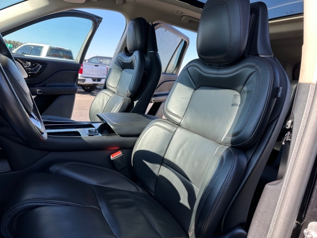 2020 Lincoln Aviator Reserve, 36530, Photo