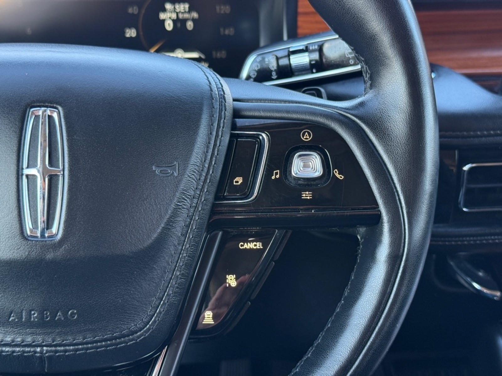 2020 Lincoln Aviator Reserve, 39227, Photo