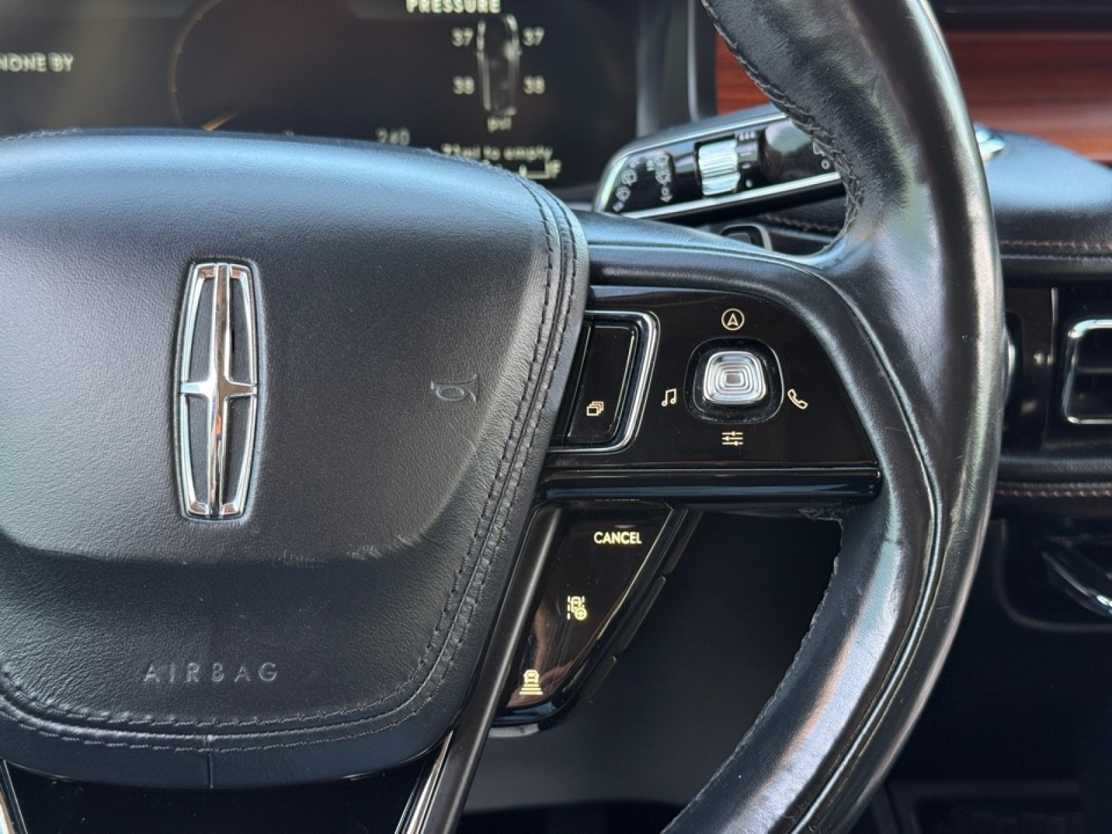 2020 Lincoln Aviator Reserve, 39475, Photo