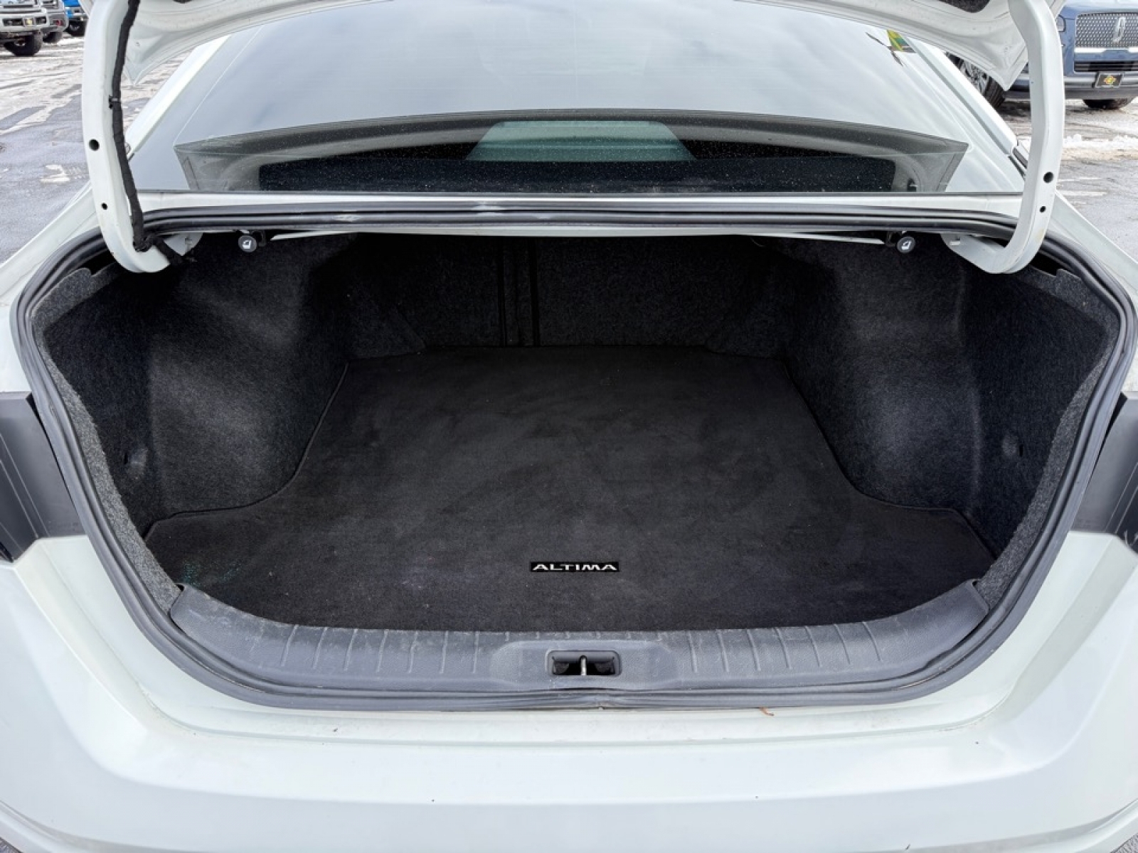 2020 Nissan Altima S FWD, 39399, Photo