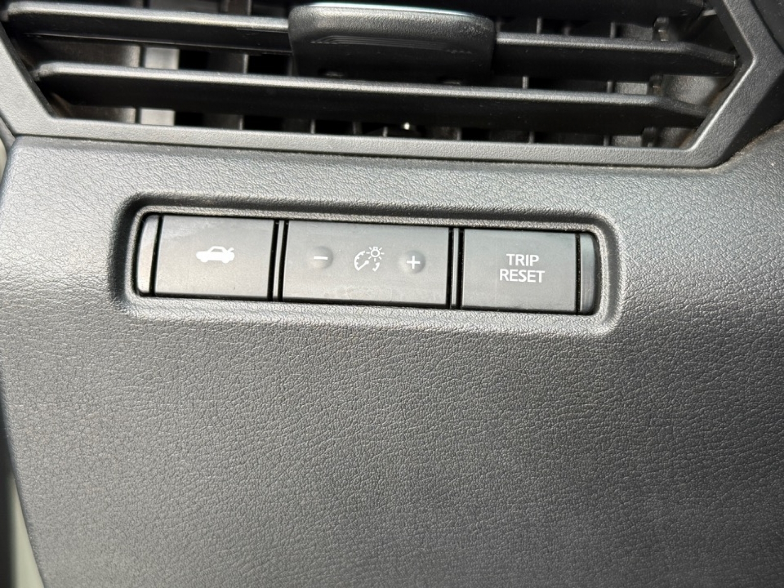 2020 Nissan Altima S FWD, 39399, Photo