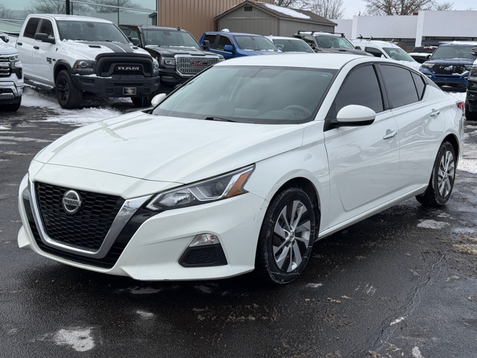 2020 Nissan Altima S FWD, 39399, Photo