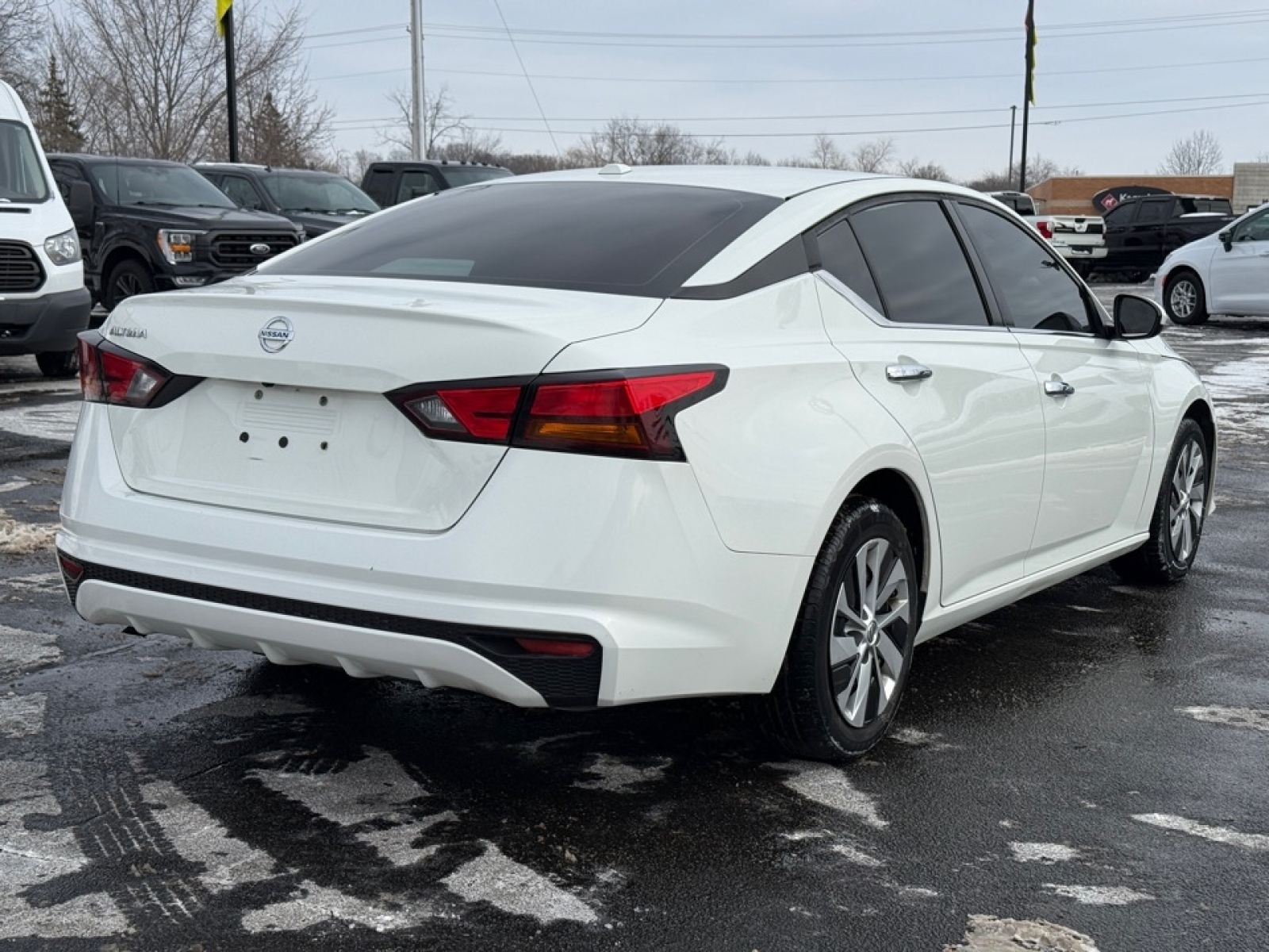 2020 Nissan Altima S FWD, 39399, Photo