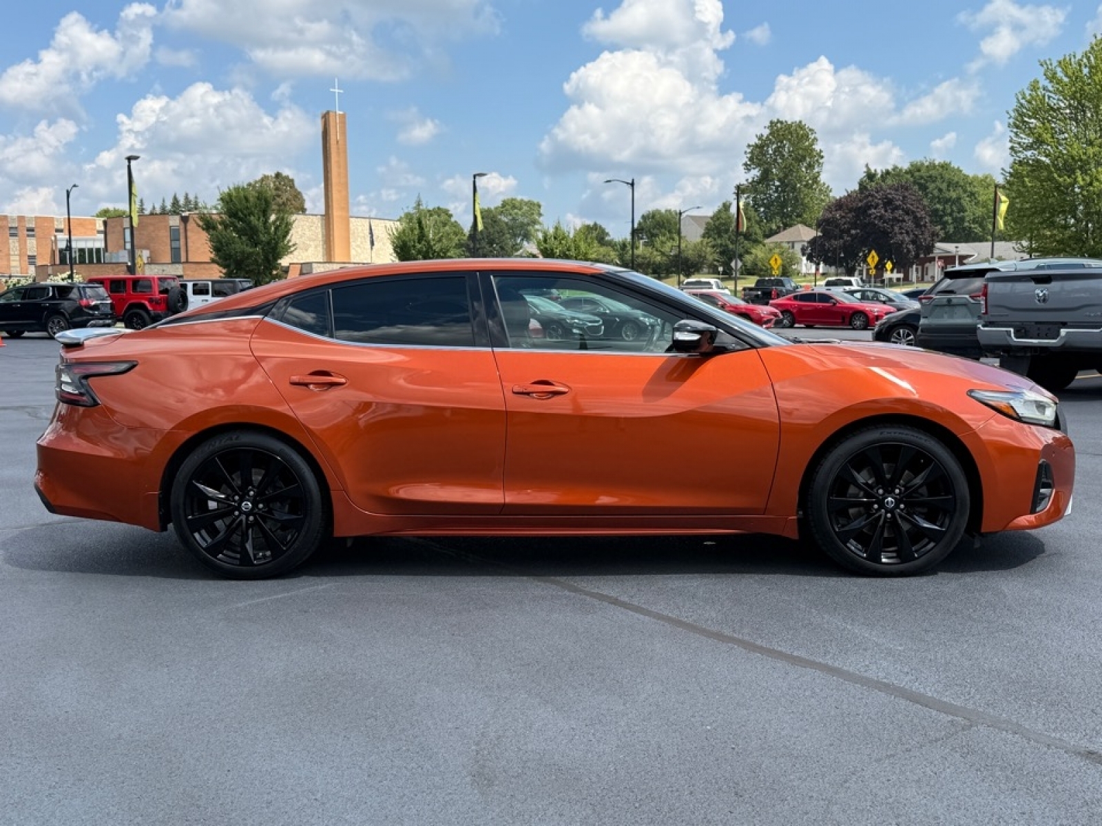 2020 Nissan Maxima SR Xtronic CVT, 38765, Photo