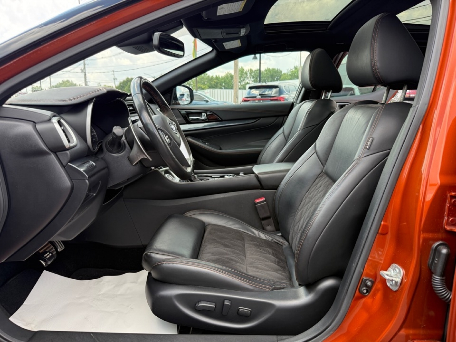 2020 Nissan Maxima SR Xtronic CVT, 38765, Photo