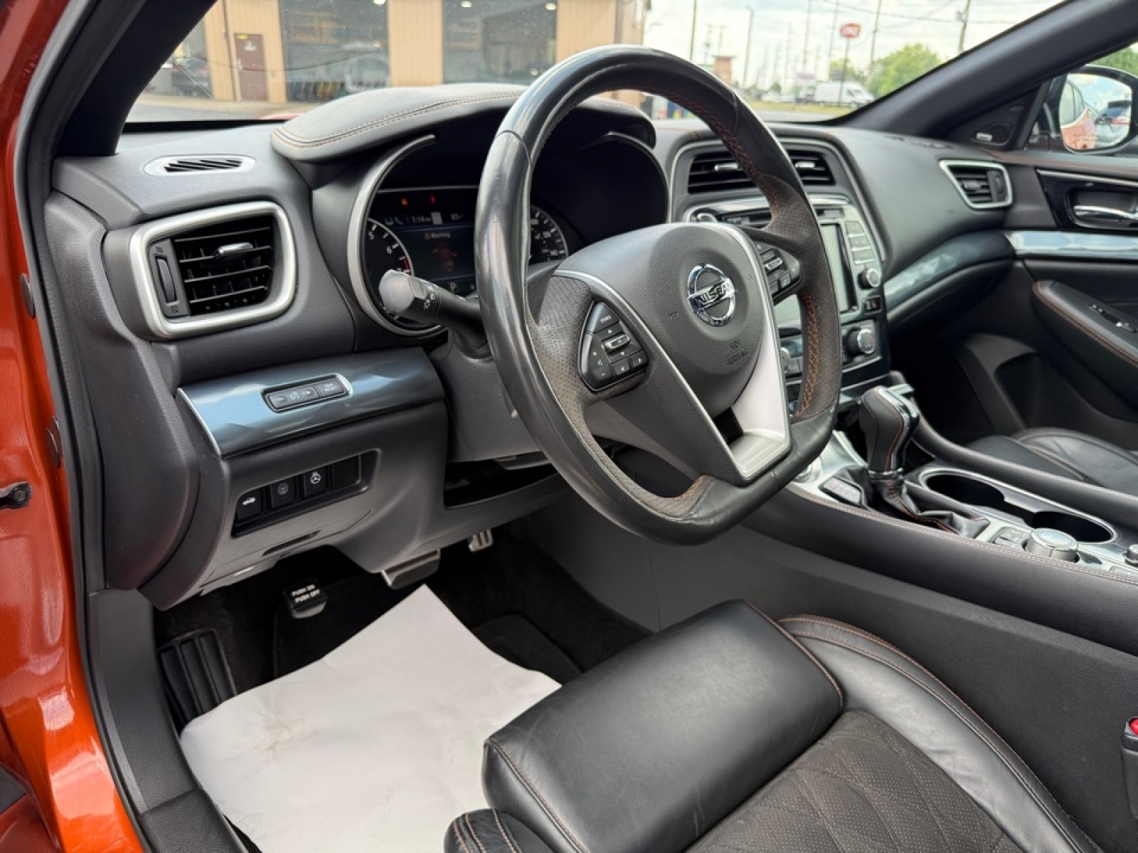 2020 Nissan Maxima SR Xtronic CVT, 38765, Photo