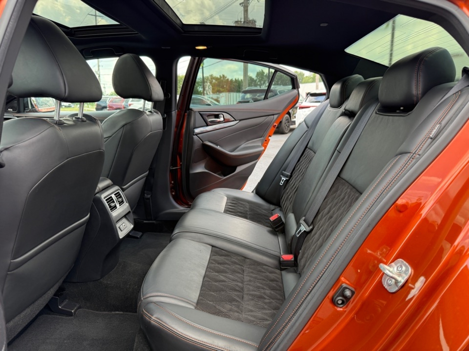 2020 Nissan Maxima SR Xtronic CVT, 38765, Photo