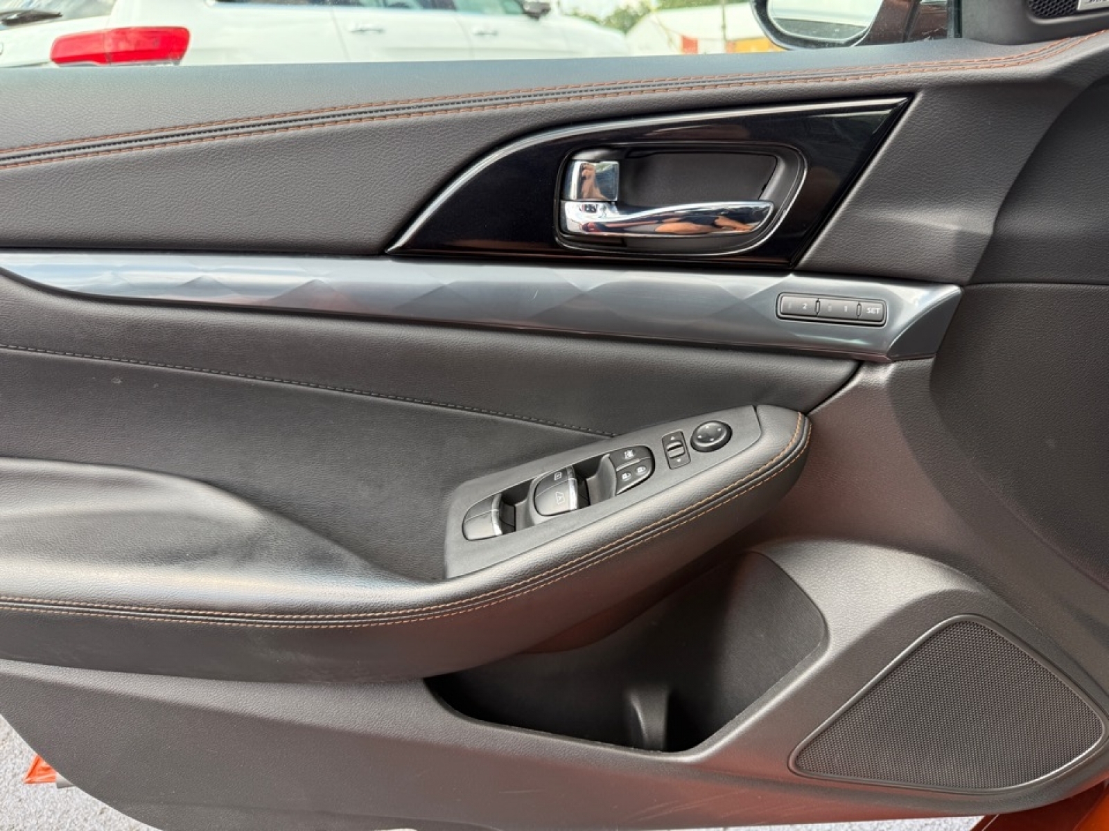 2020 Nissan Maxima SR Xtronic CVT, 38765, Photo