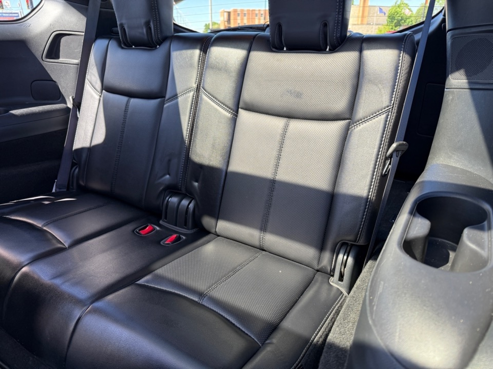 2020 Nissan Pathfinder Platinum 4WD, 38390, Photo