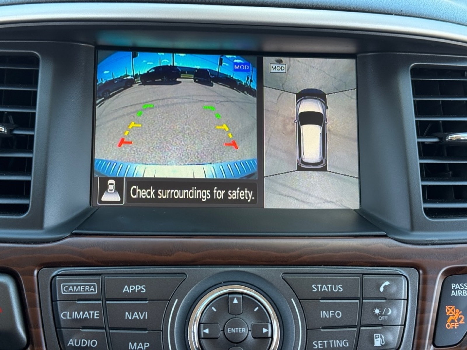 2020 Nissan Pathfinder Platinum 4WD, 38390, Photo