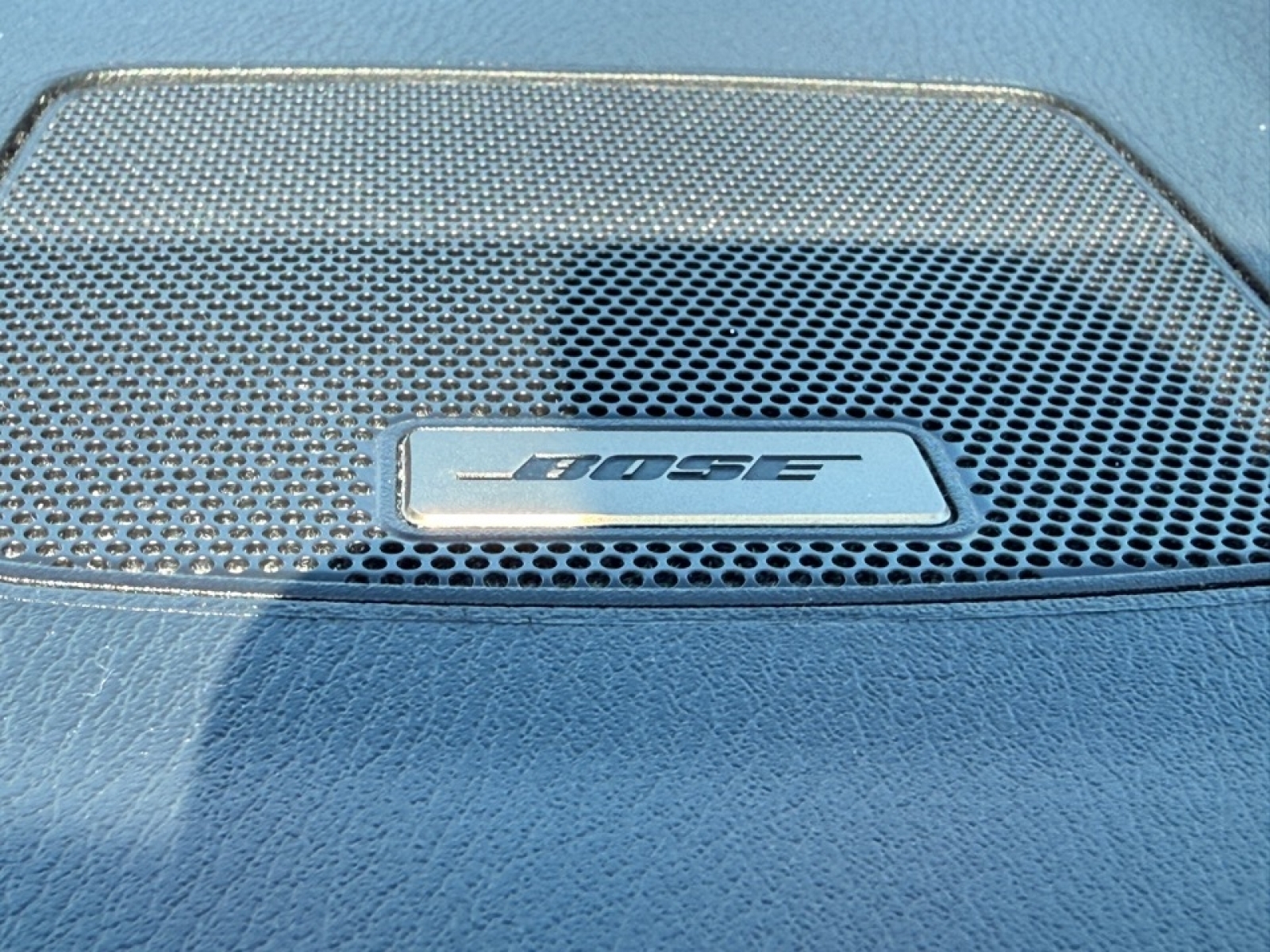 2020 Nissan Pathfinder Platinum 4WD, 38390, Photo