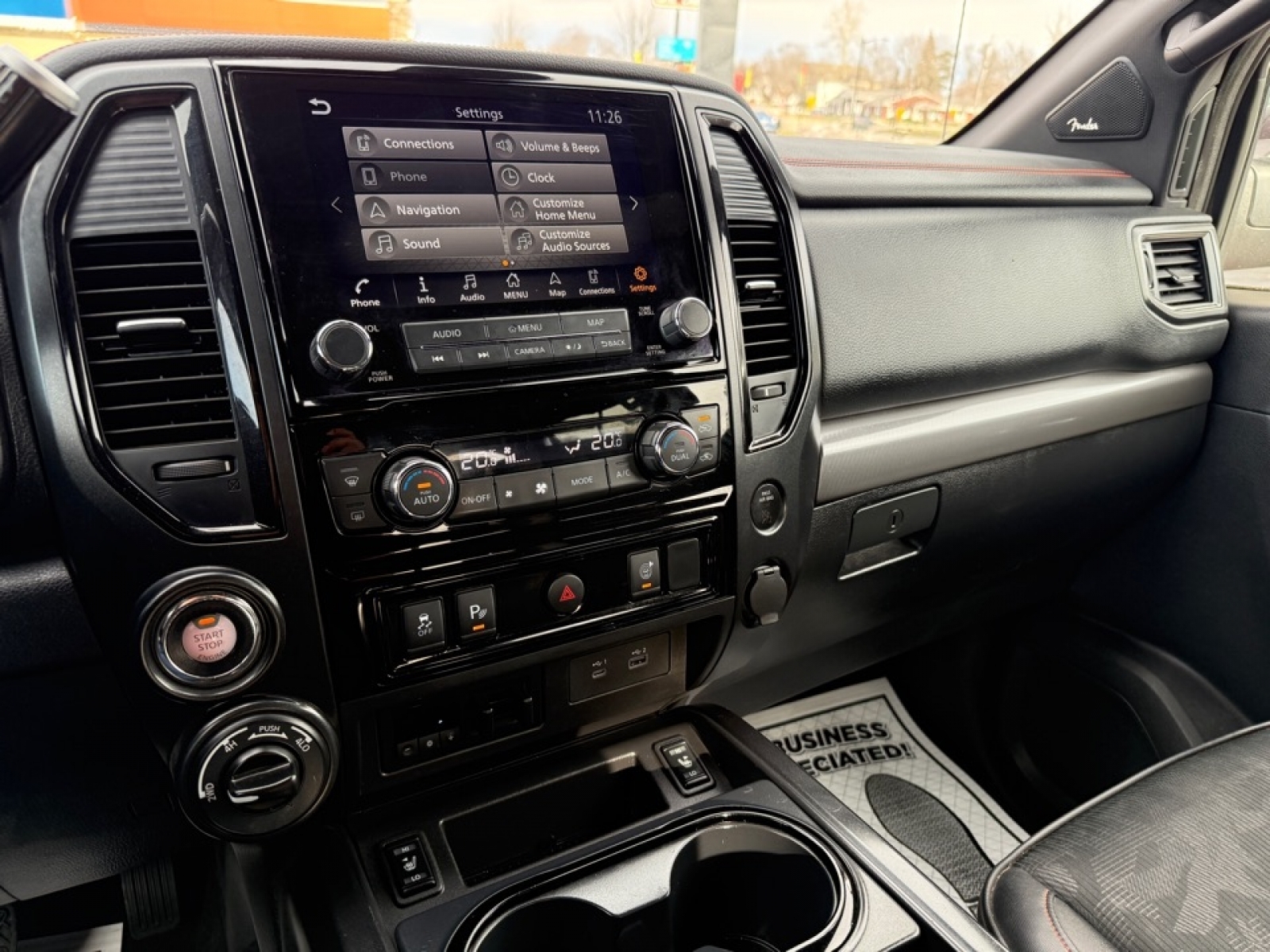 2020 Nissan TITAN Crew Cab PRO-4X 4x4, 39228, Photo