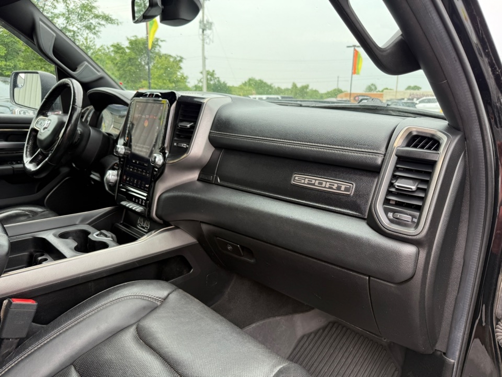 2020 Ram 1500 Rebel photo 12