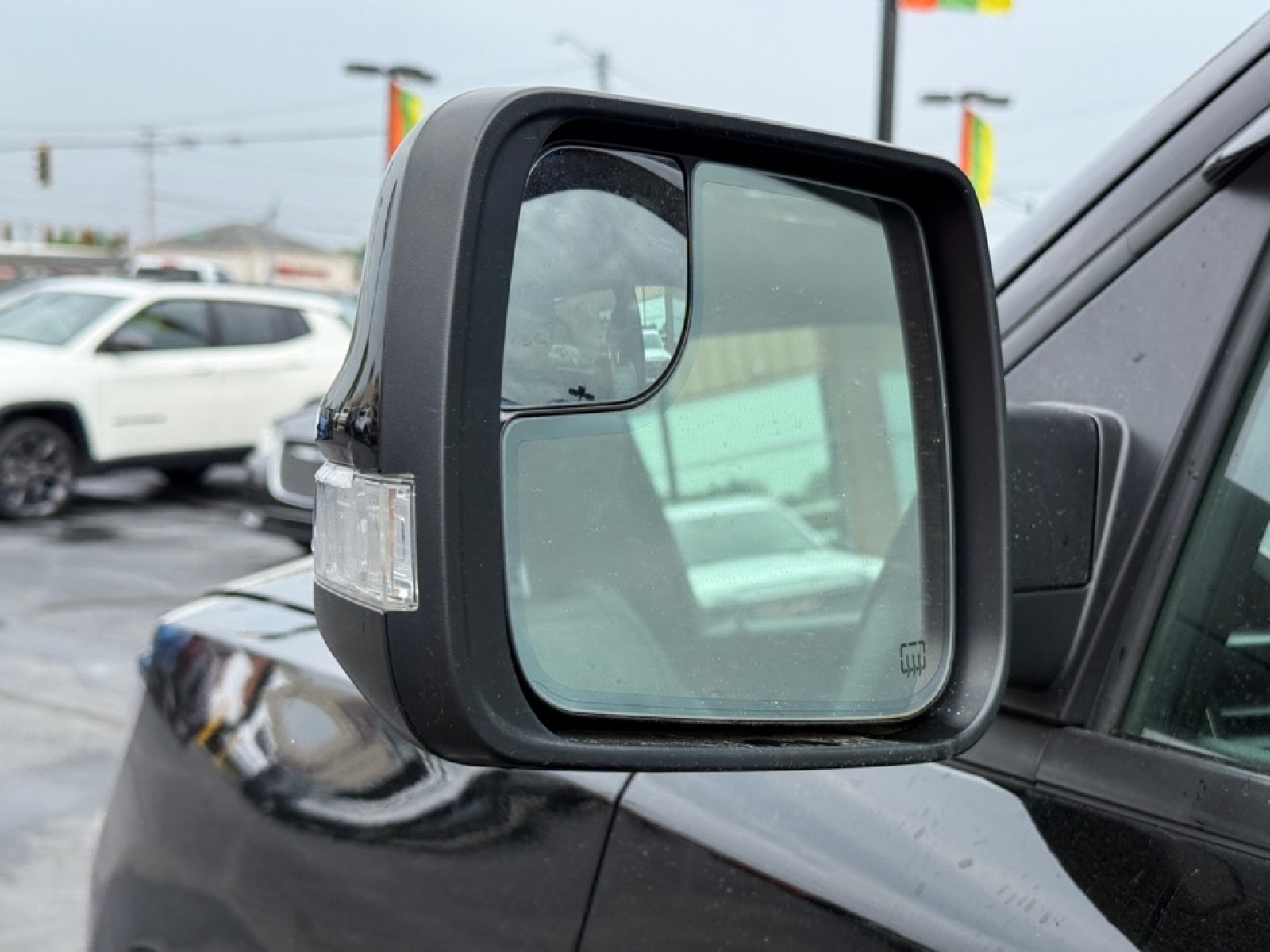 2020 Ram 1500 Rebel photo 36