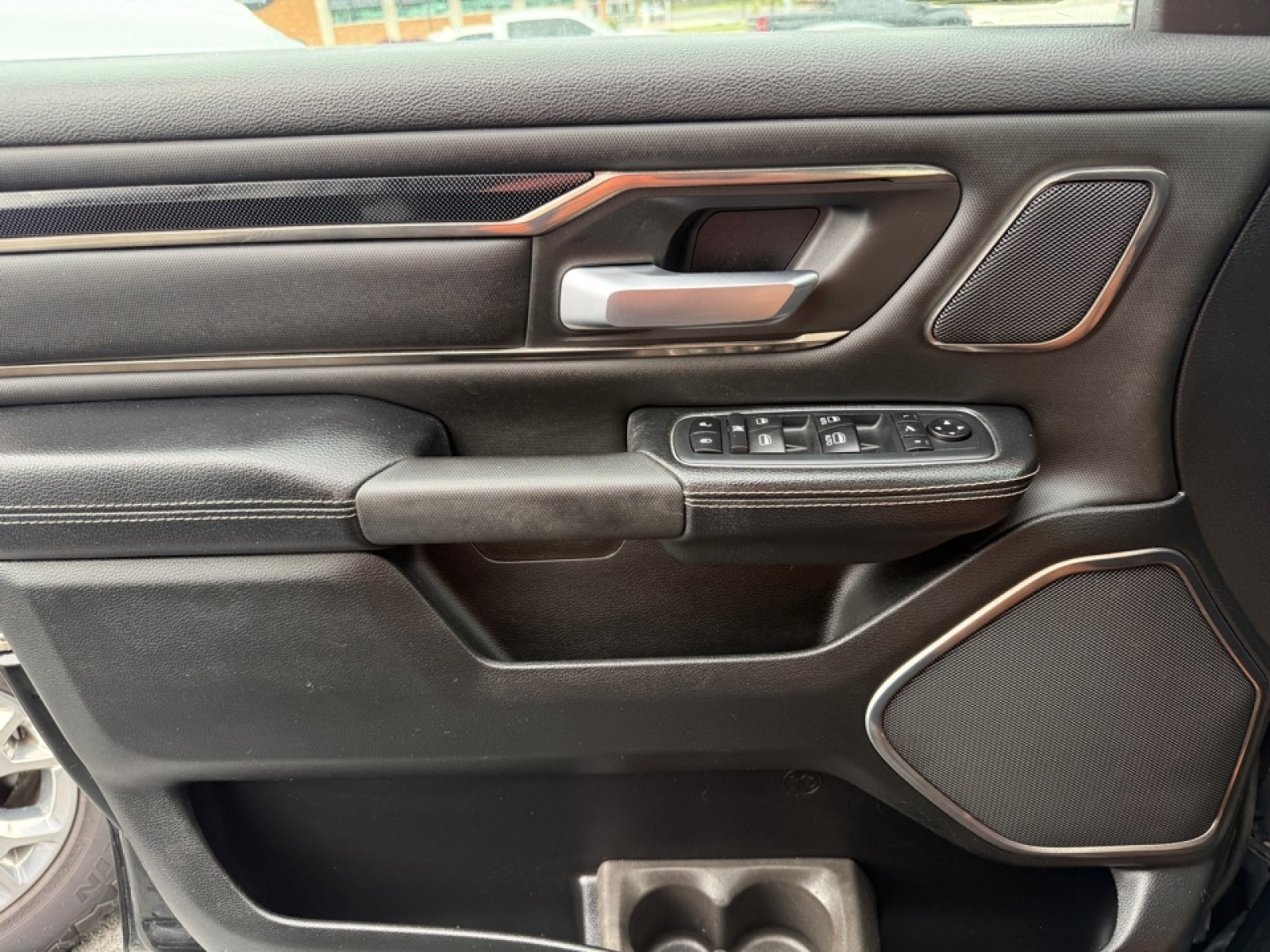 2020 Ram 1500 Rebel photo 35