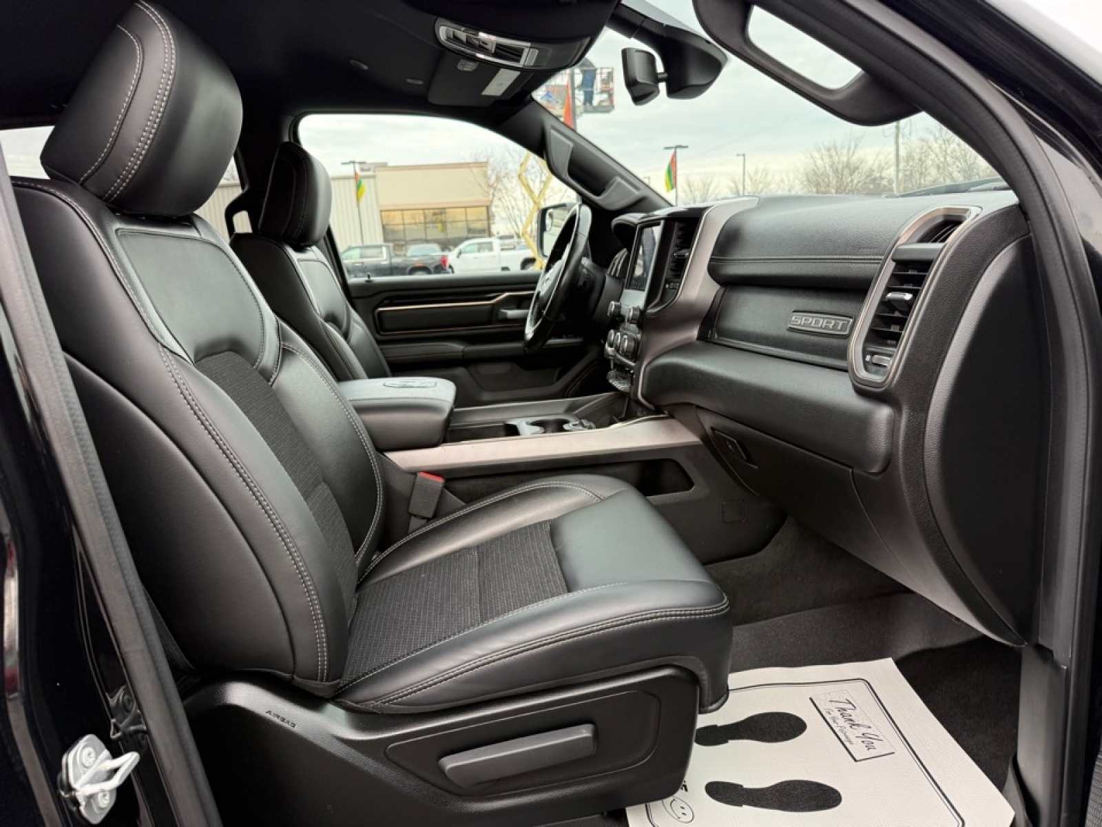 2020 Ram 1500 Sport, 39220, Photo