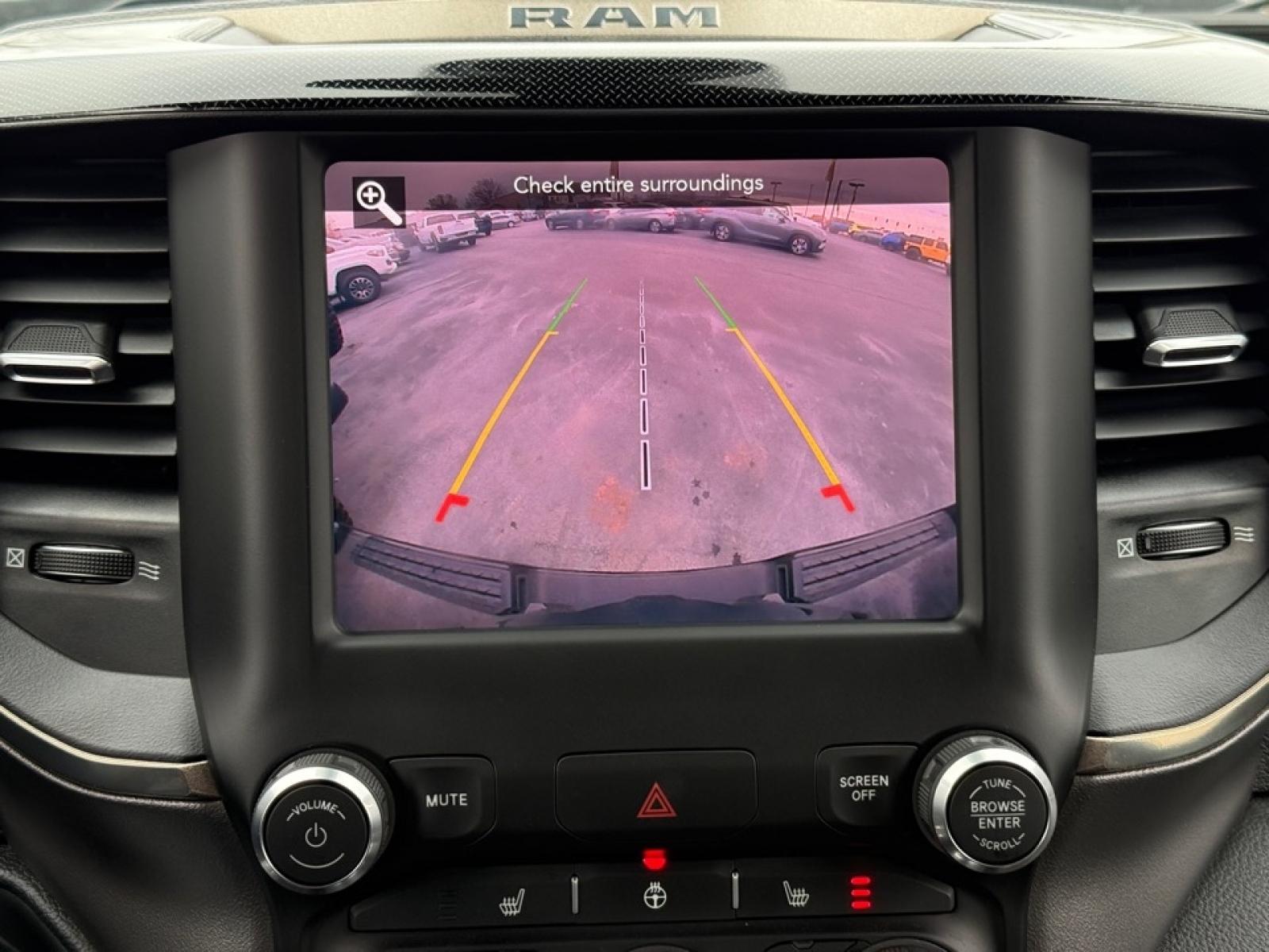 2020 Ram 1500 Sport, 39220, Photo