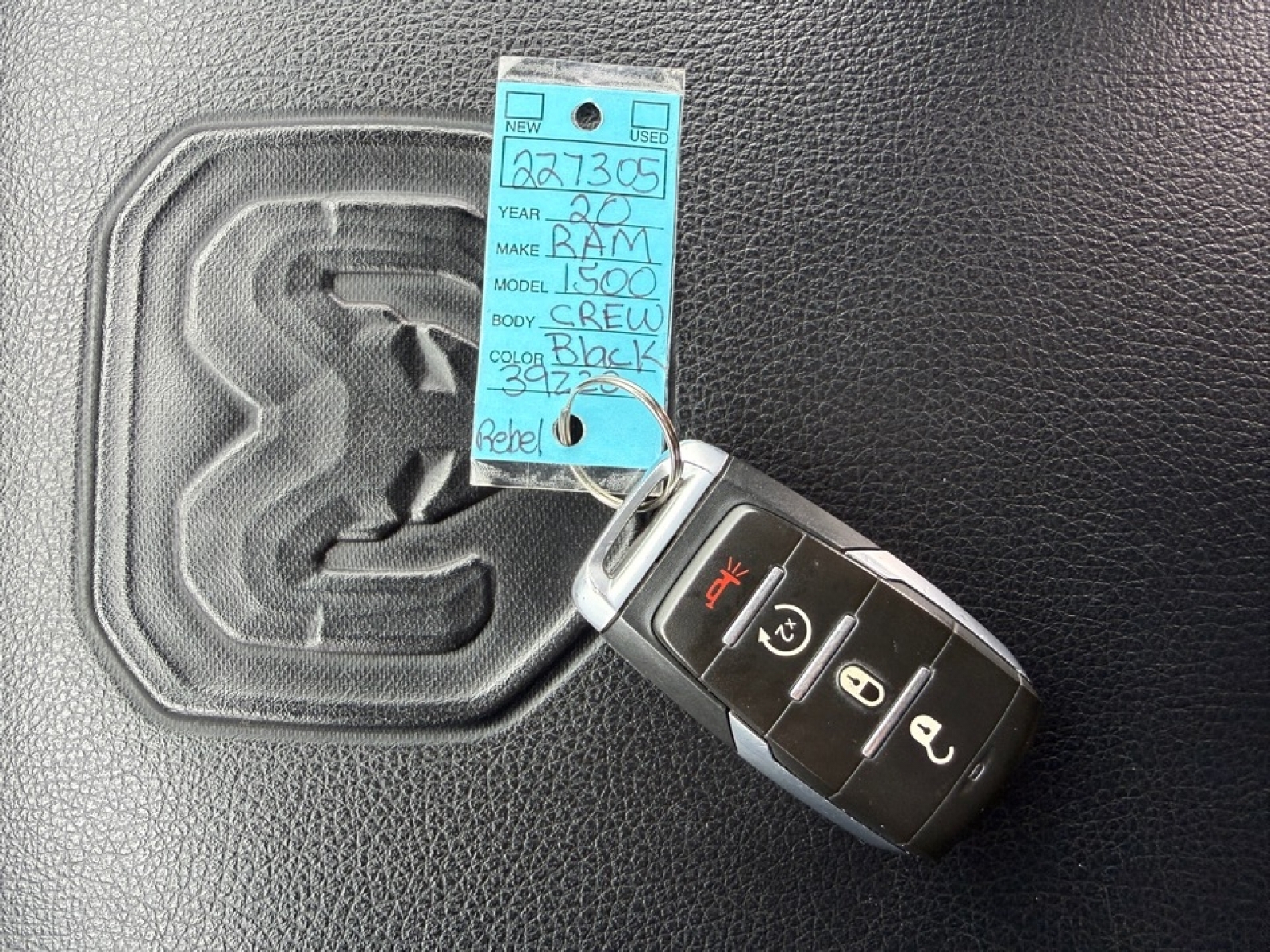 2020 Ram 1500 Sport, 39220, Photo