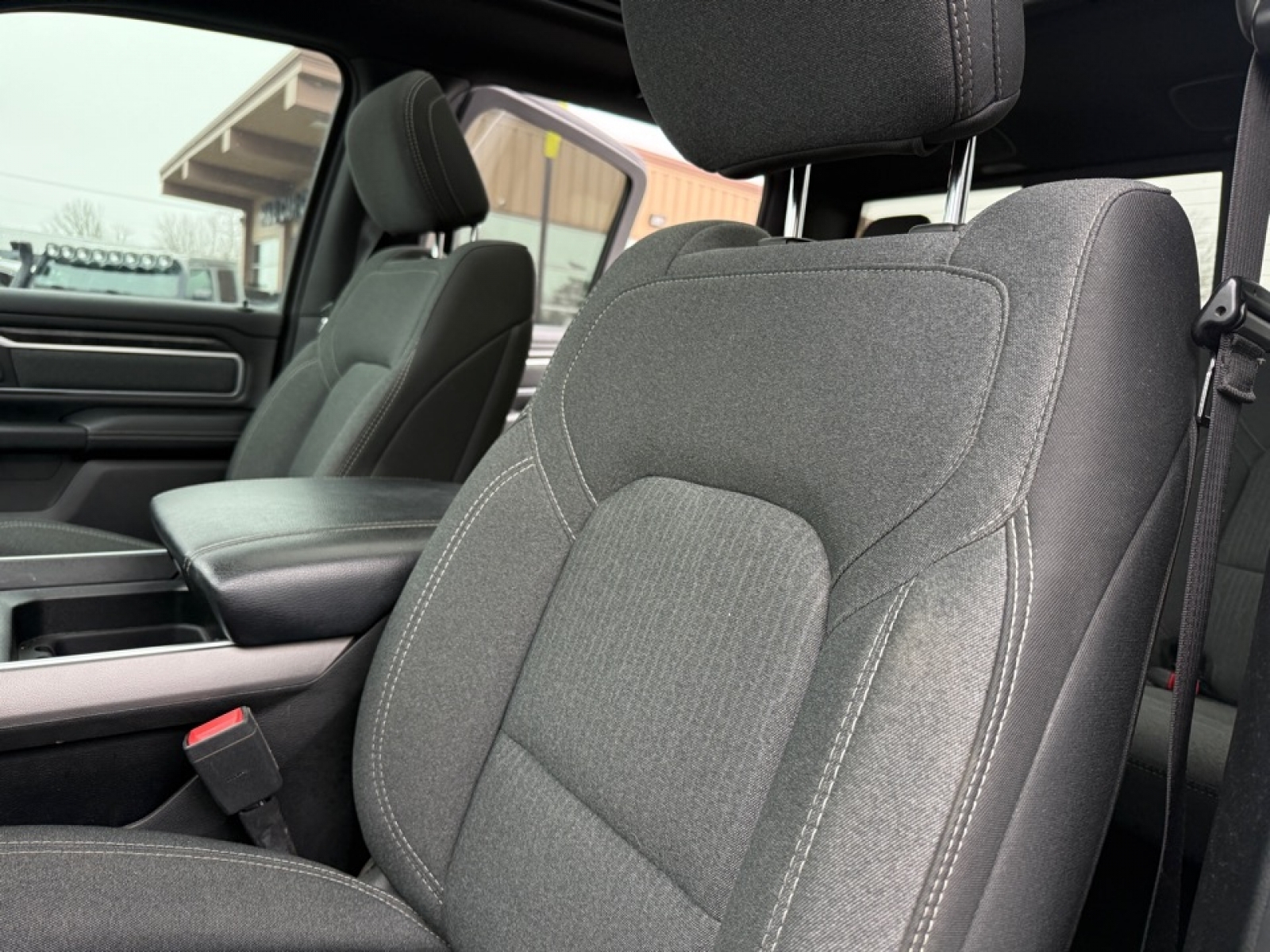 2020 Ram 1500 Big Horn Crew Cab 4x4 6'4