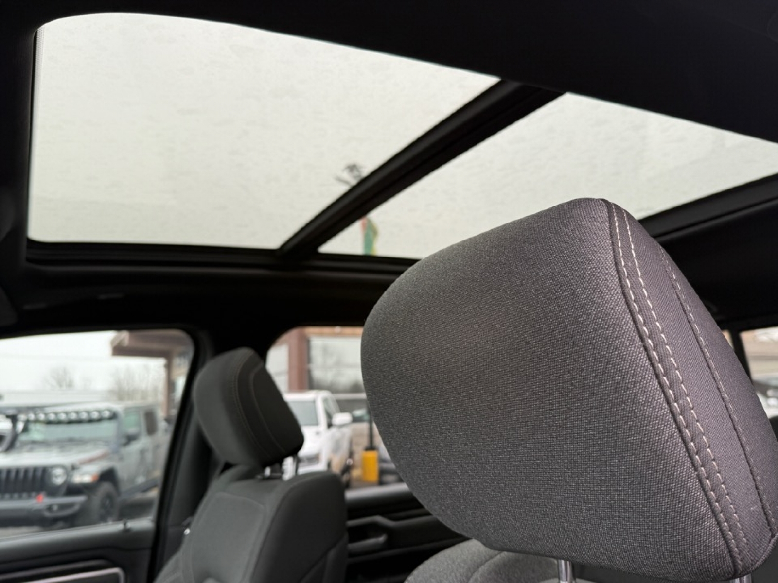 2020 Ram 1500 Big Horn Crew Cab 4x4 6'4